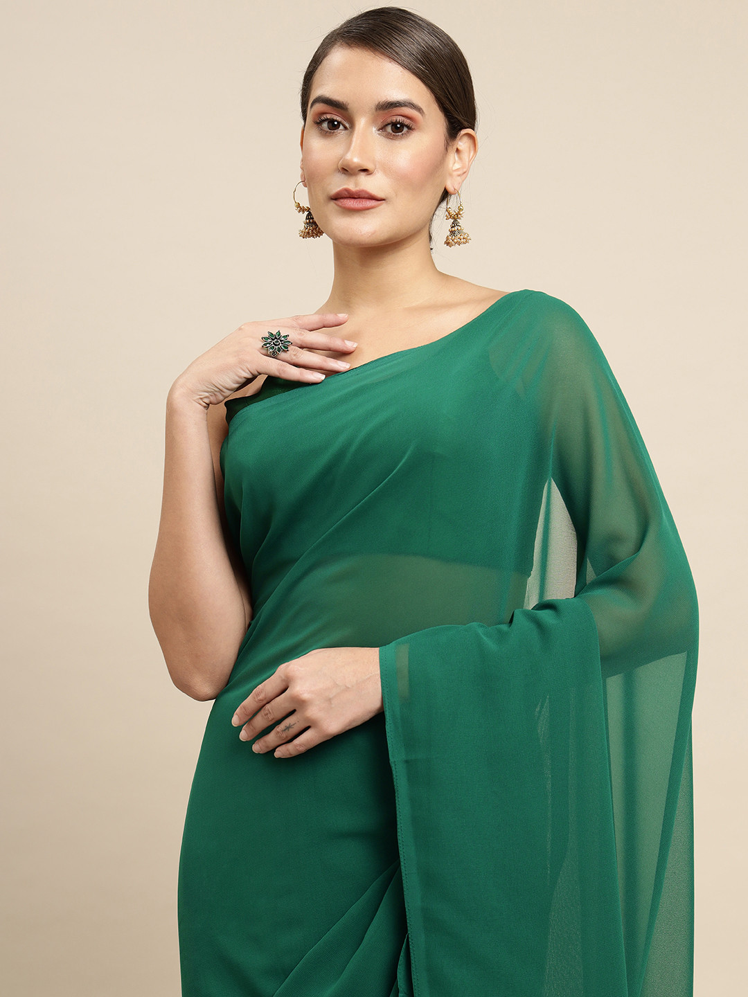 

KALINI Women Green Solid Saree