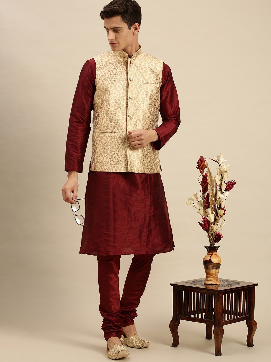 

Sanwara Men Beige Printed Nehru Jacket