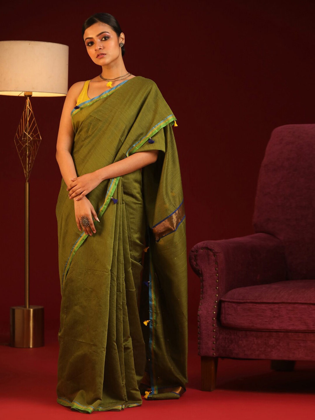 

Saranee Green Colourblocked Zari Jamdani Saree