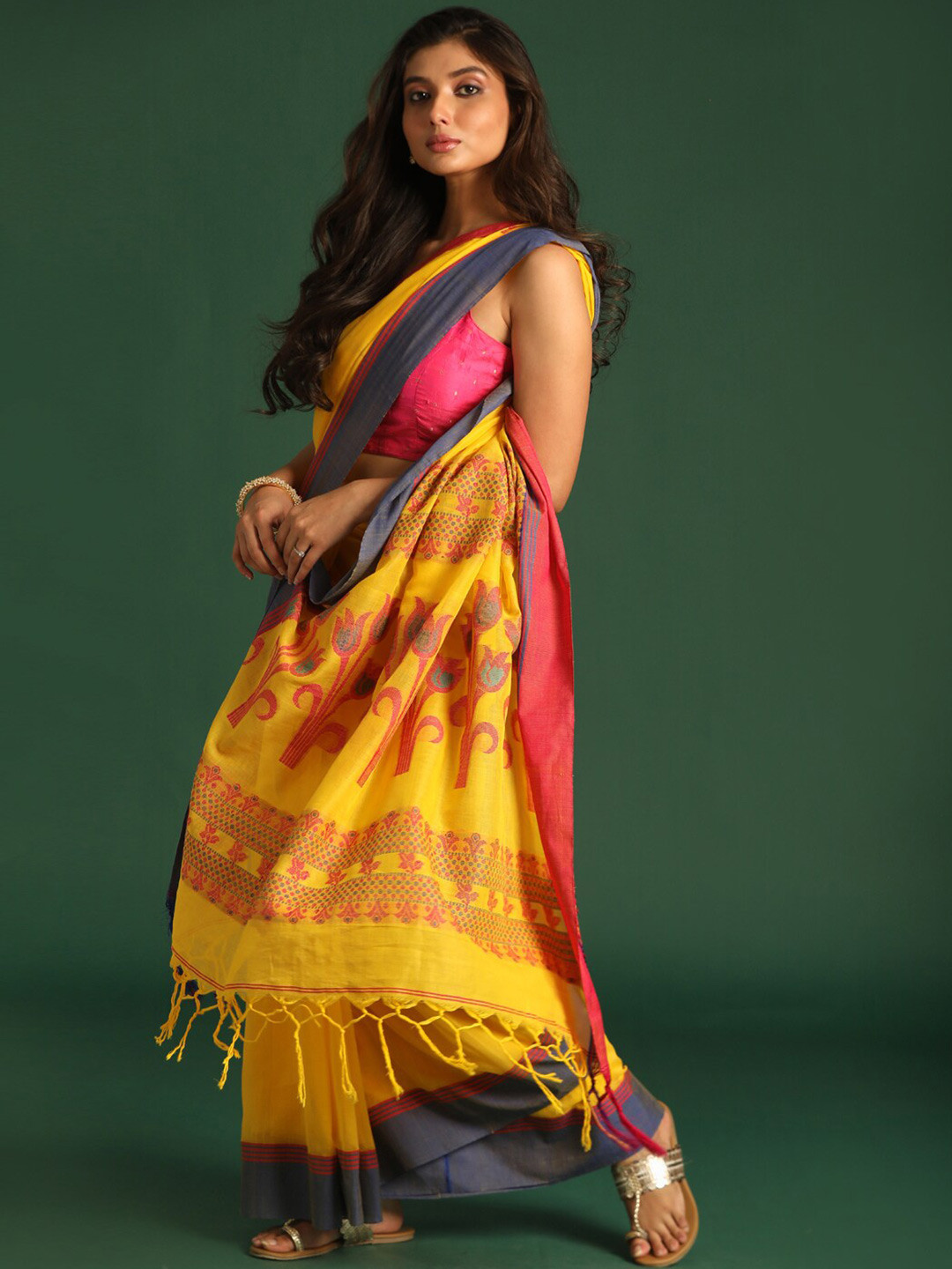 

Indethnic Yellow & Red Ethnic Motifs Pure Cotton Jamdani Saree