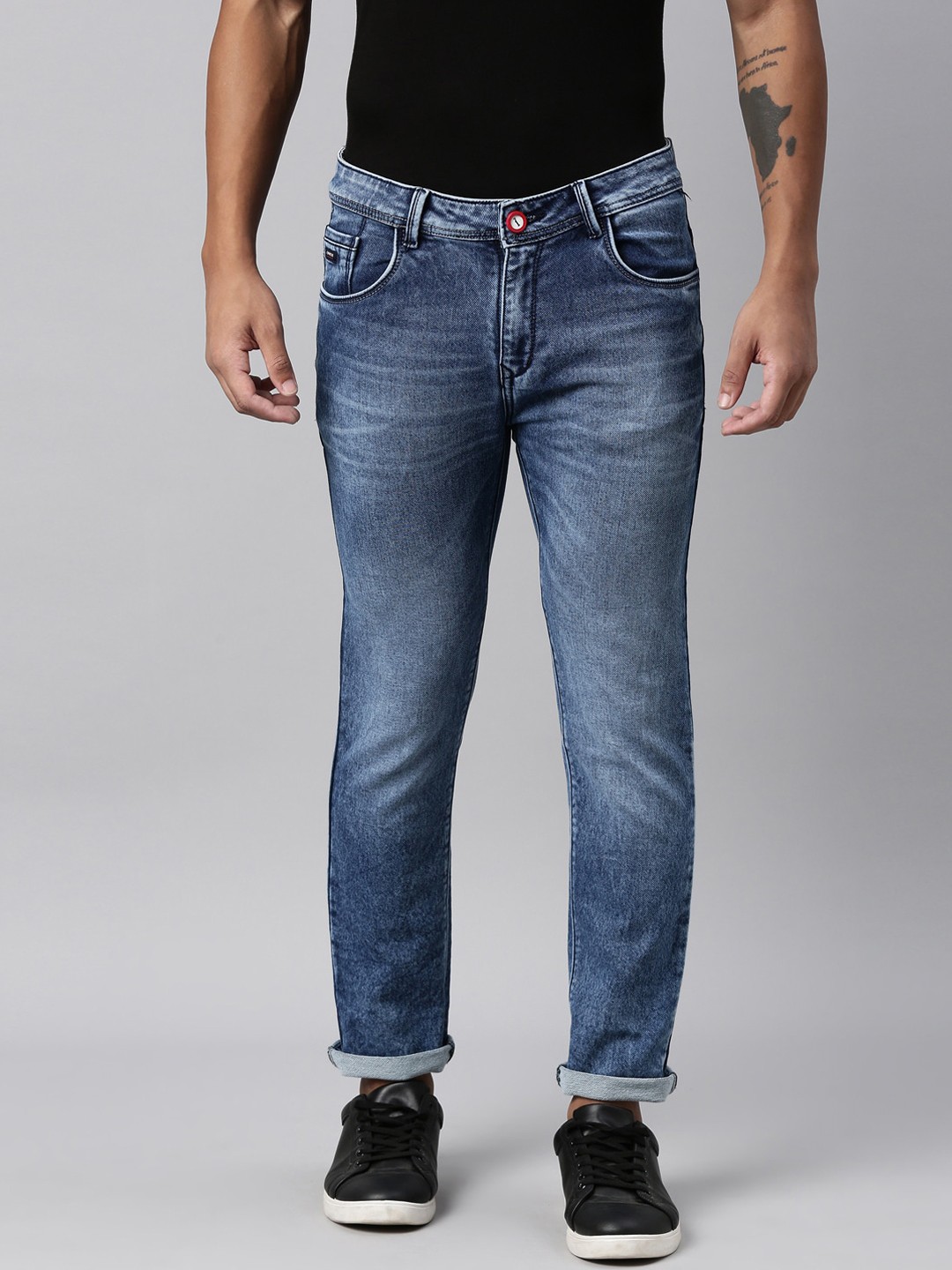 

CINOCCI Men Blue Tapered Fit Light Fade Stretchable Jeans