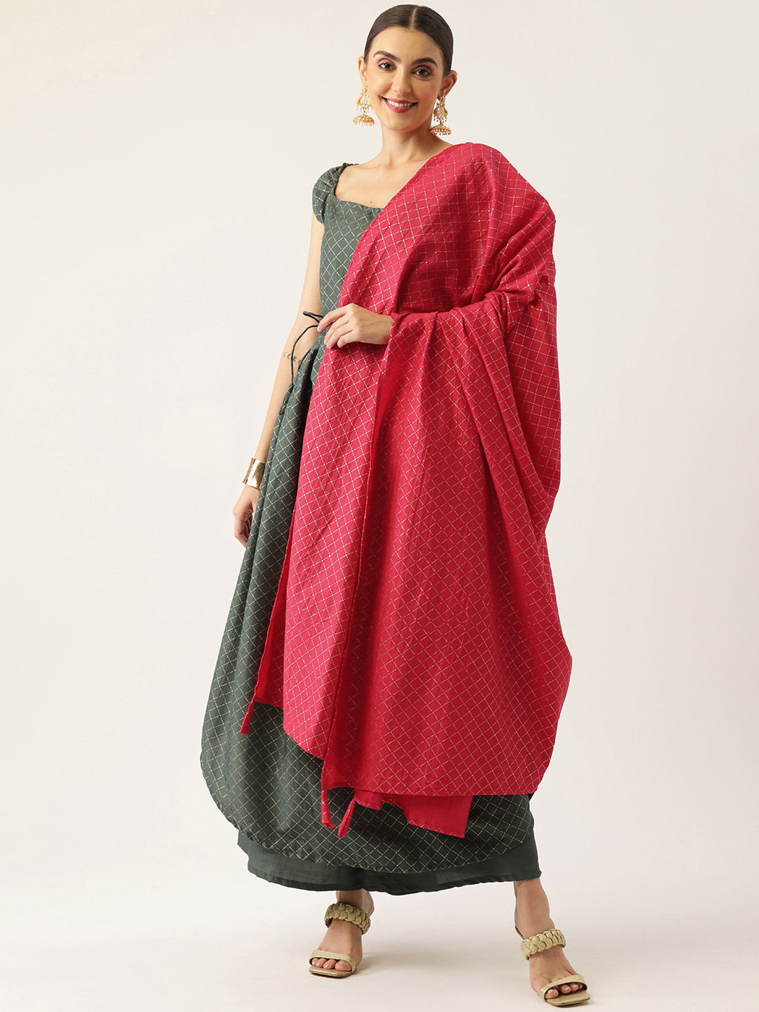 

InWeave Women Green Ethnic Motifs Printed Pleated Kurta with Palazzos & With Dupatta