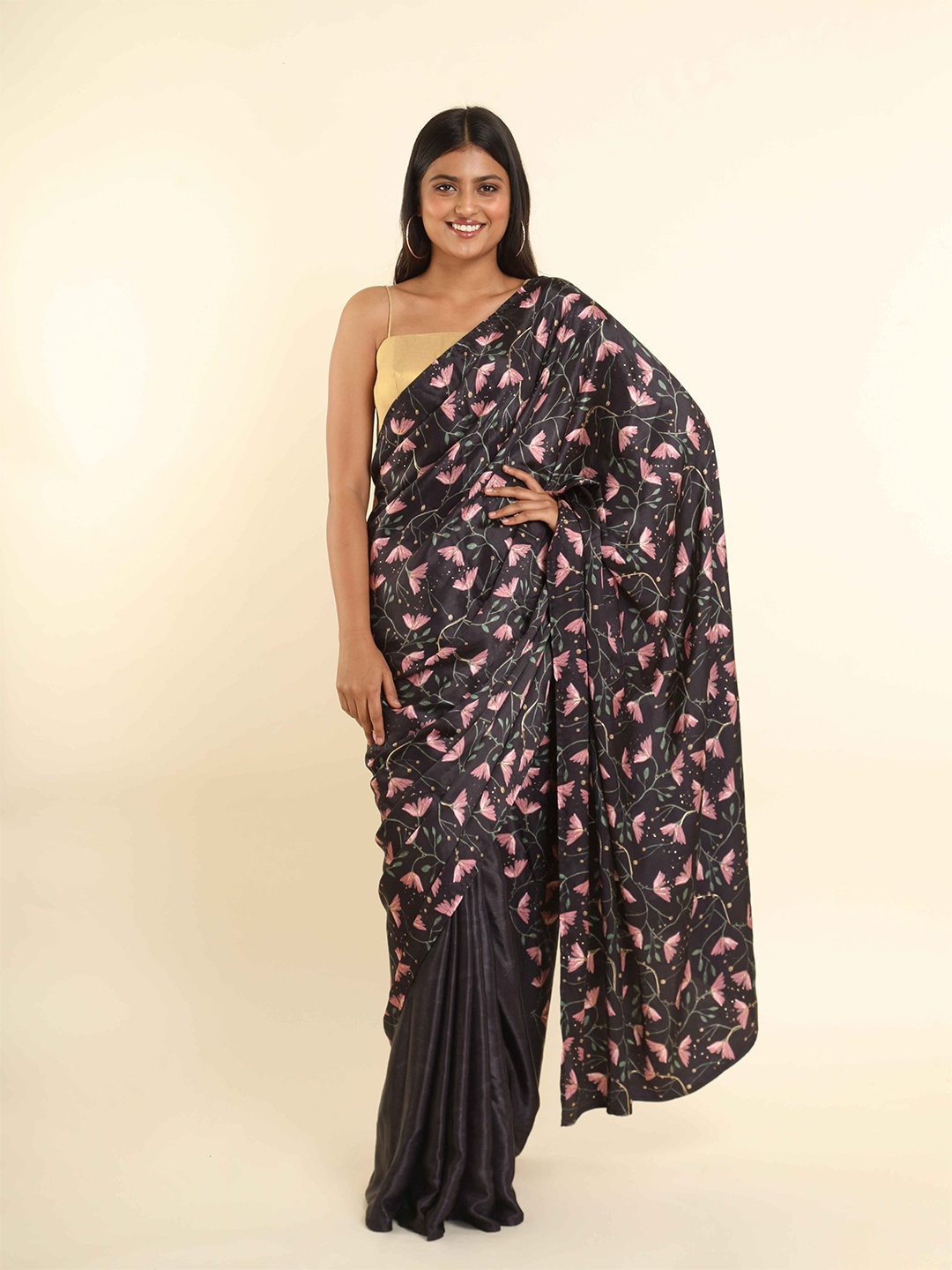 

Suta Blue & Pink Floral Saree