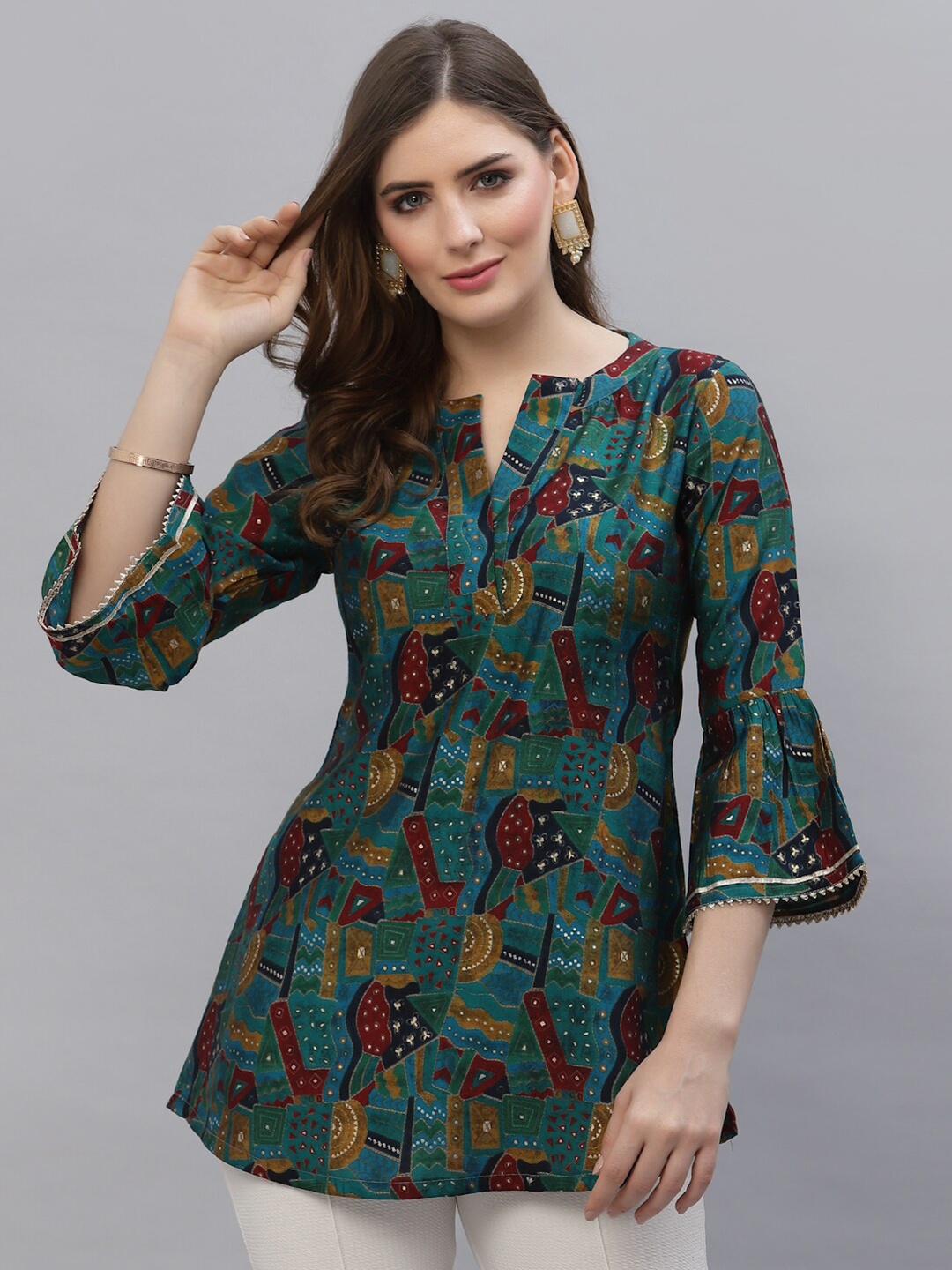 

TANKHI Blue & Red Modal Printed Tunic