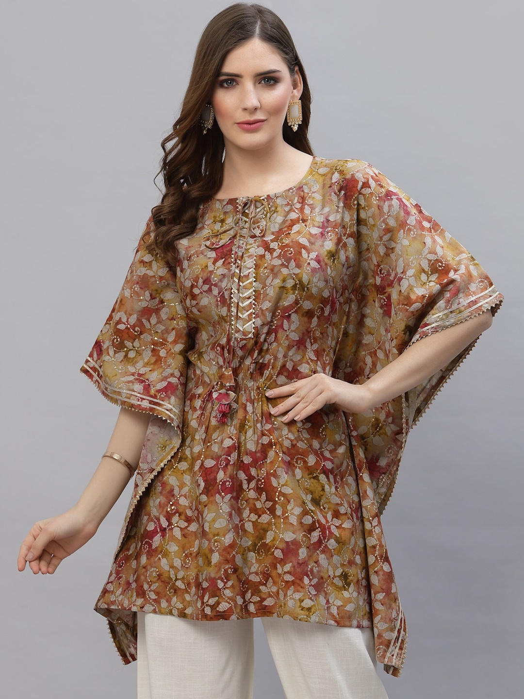 

TANKHI Women Yellow Floral Printed Flared Sleeves Kaftan Kurta