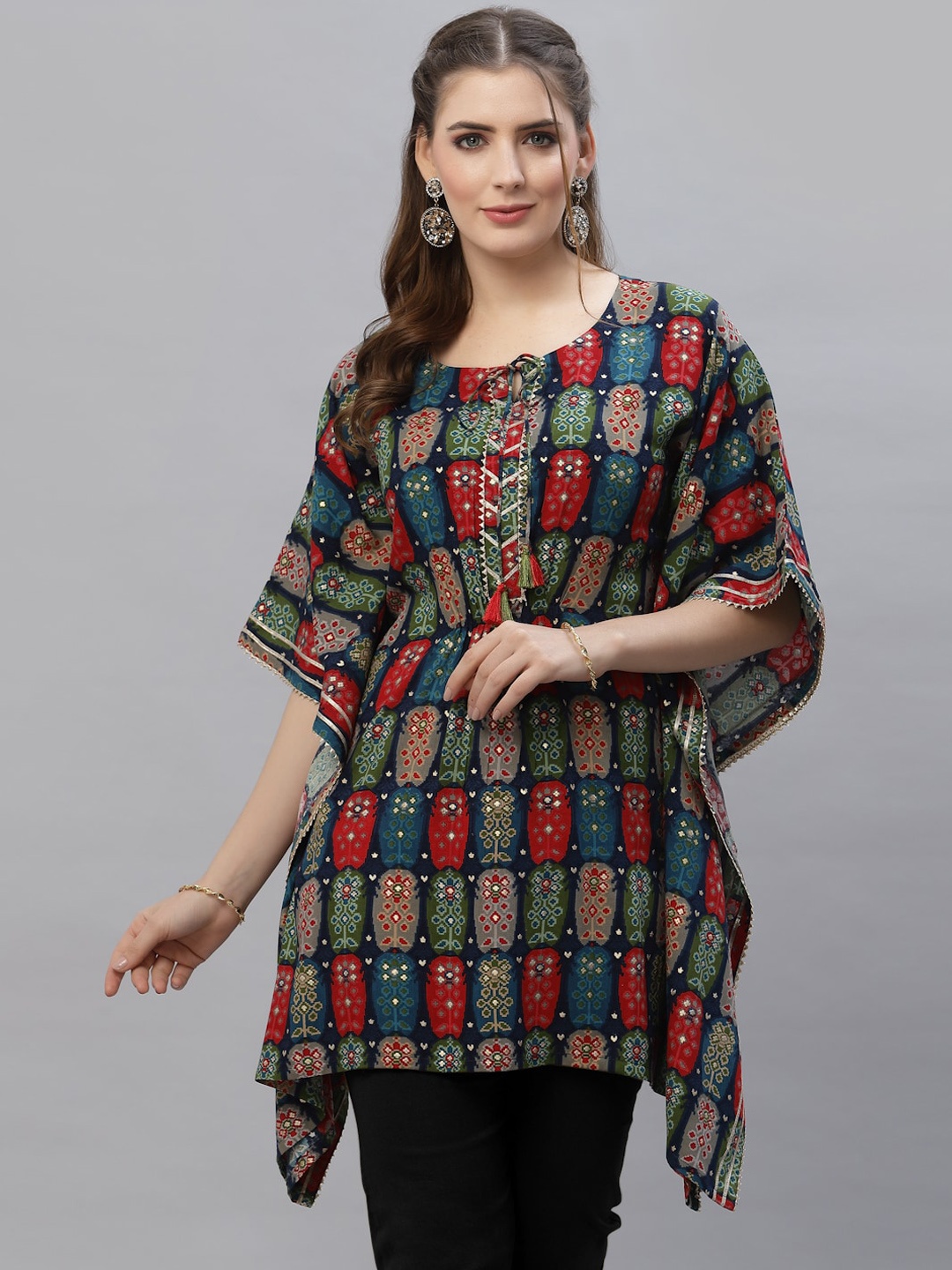 

TANKHI Women Blue & Red Printed Kaftan Kurti