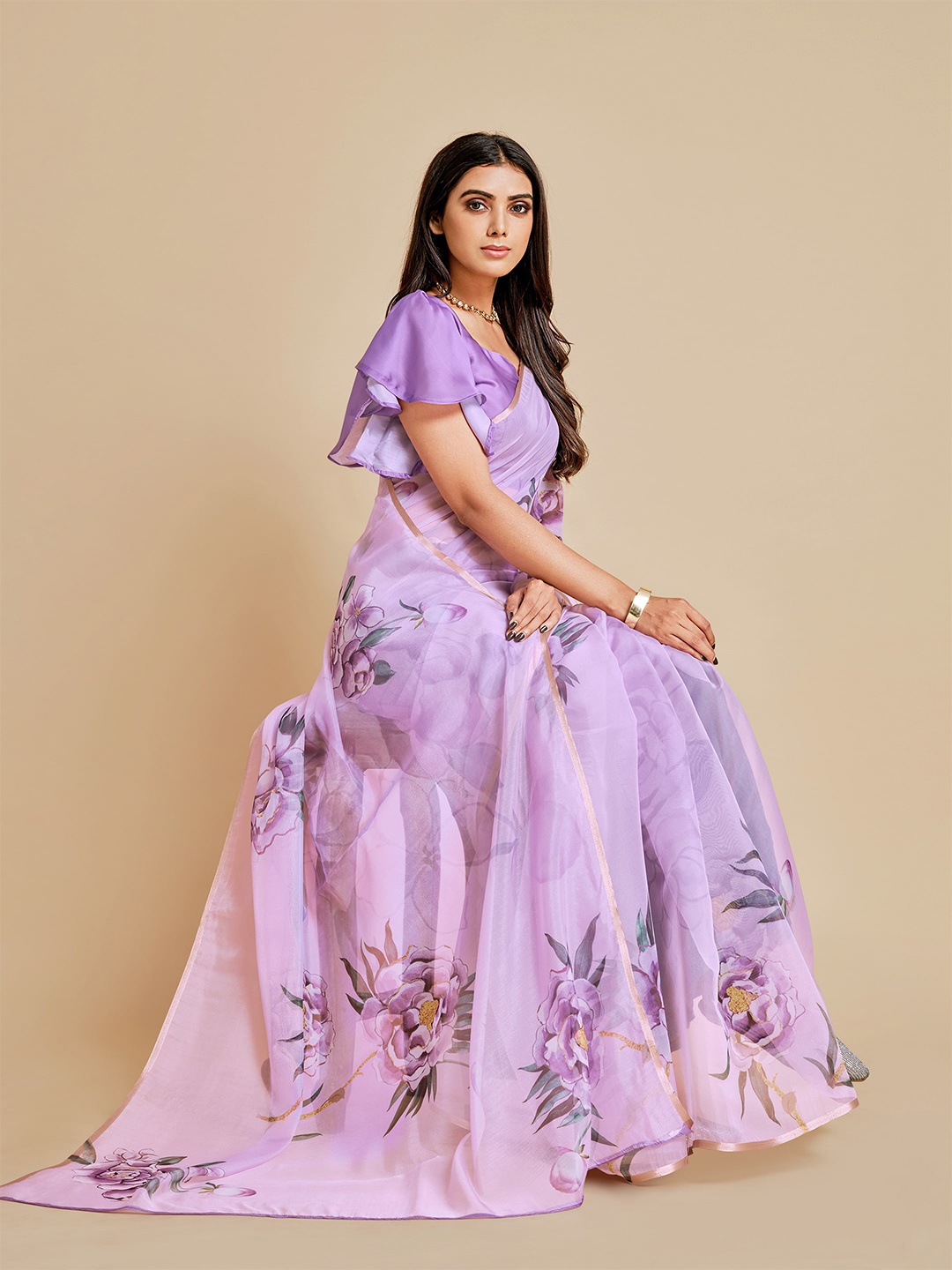 

Sangria Women Purple Sarees