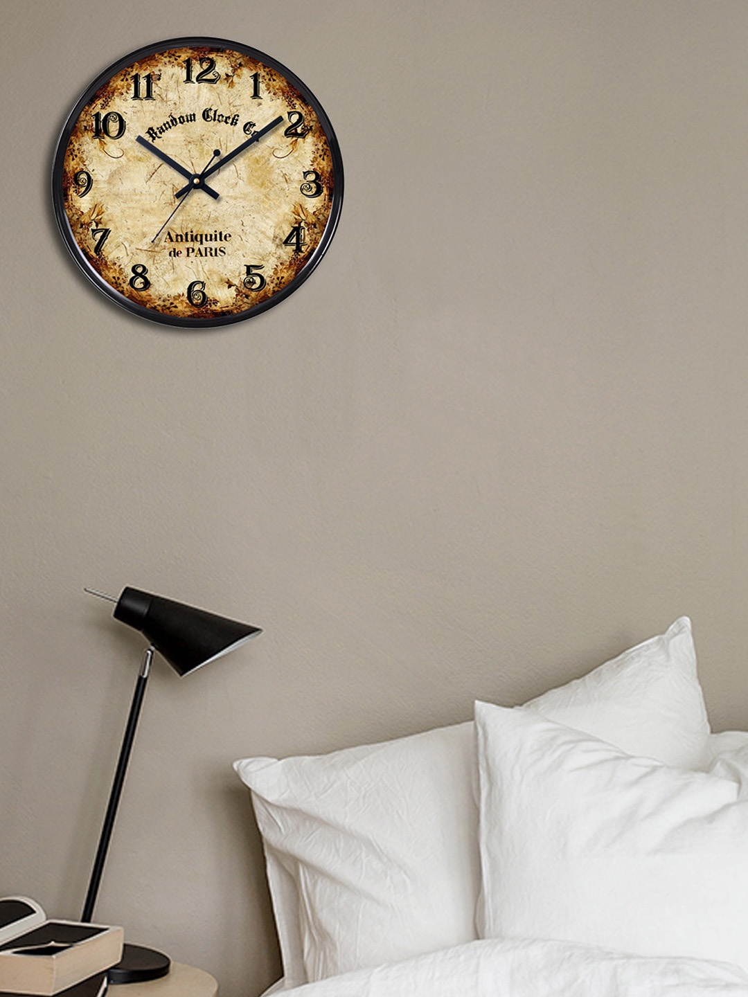 

RANDOM Brown Dial Printed 28 cm Analogue Wall Clock