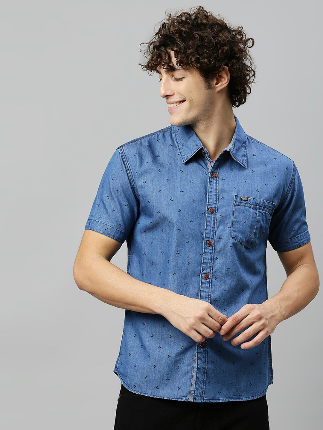 

High Star Men Blue Slim Fit Printed Casual Shirt