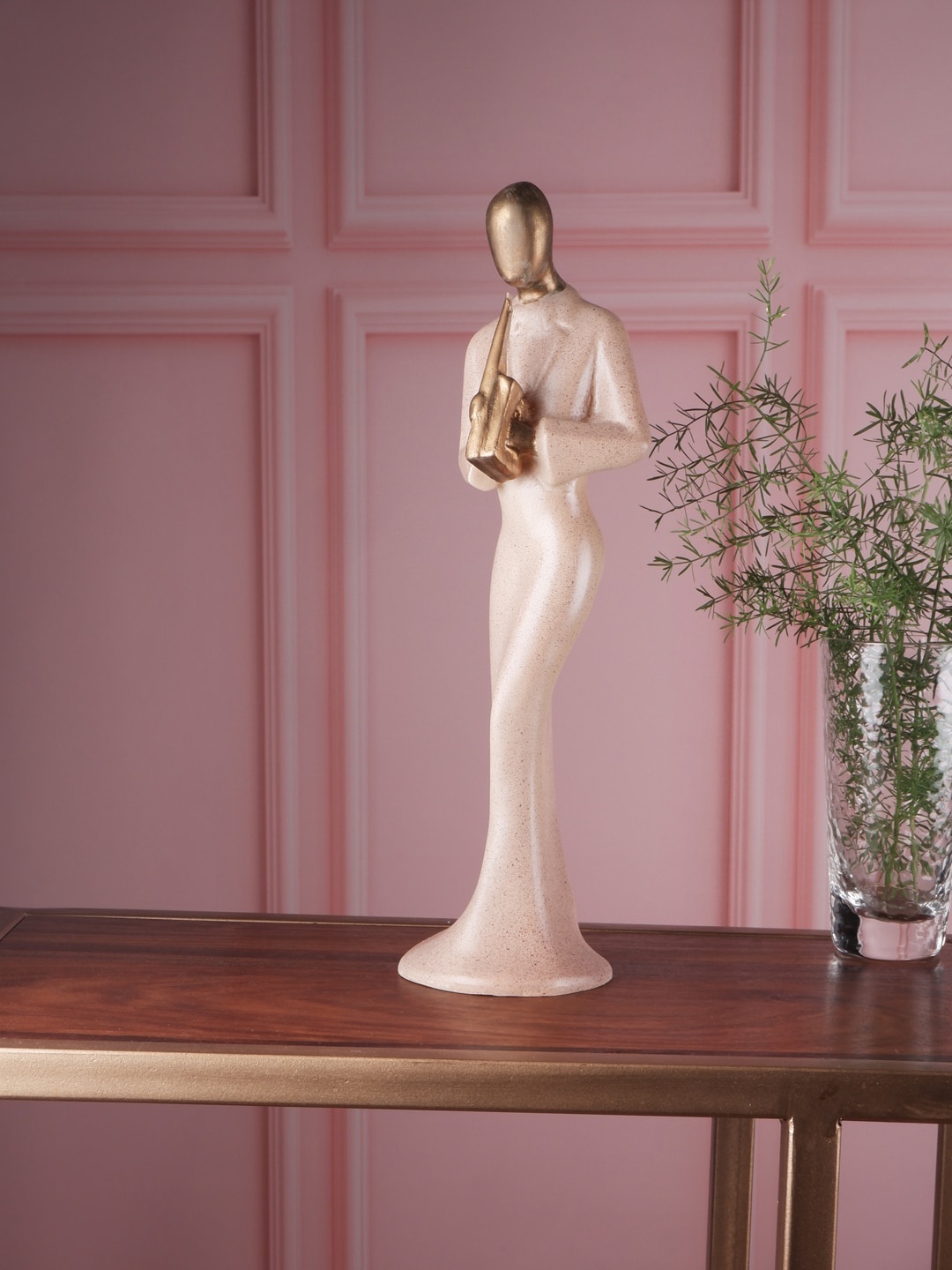 

THE WHITE INK DECOR Gold-Toned Beige Musician Showpieces