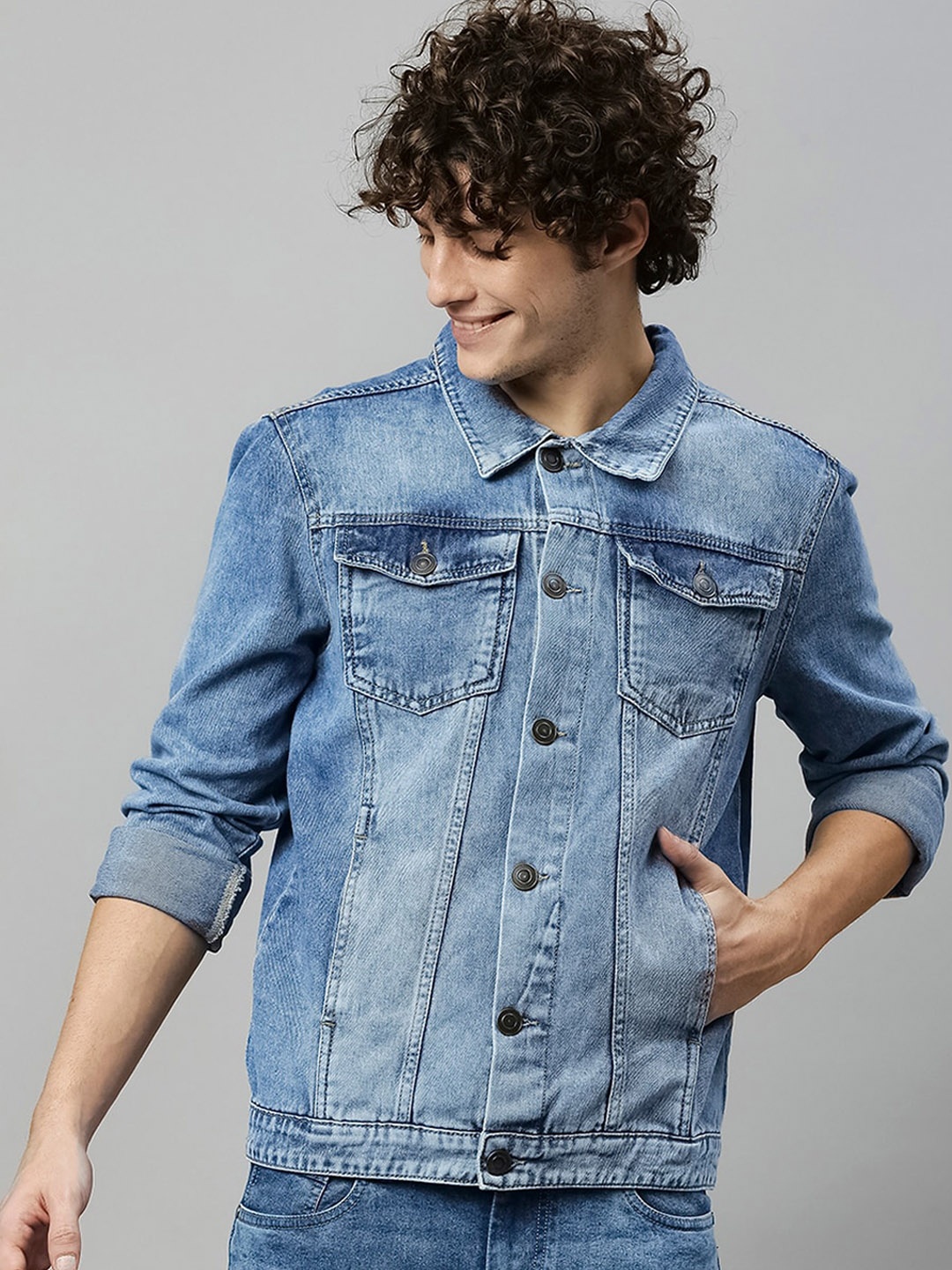 

Hubberholme Men Blue Washed Denim Jacket