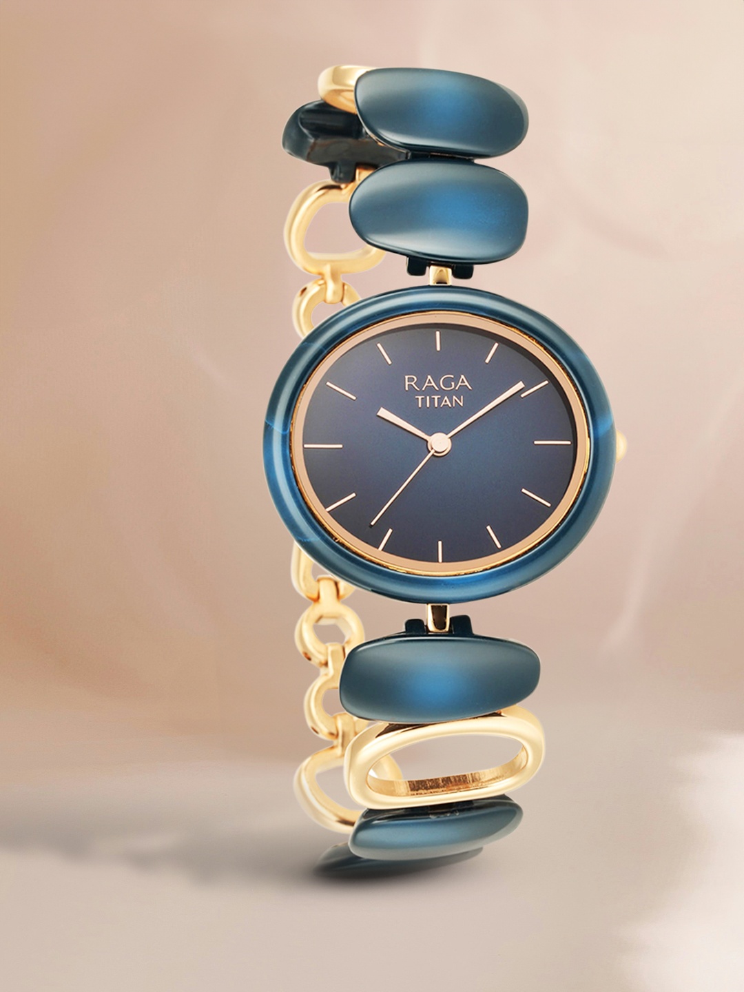 

Titan Women Blue Brass Mother of Pearl Dial & Ceramic Bracelet Style Straps Analogue Watch 95146KD01