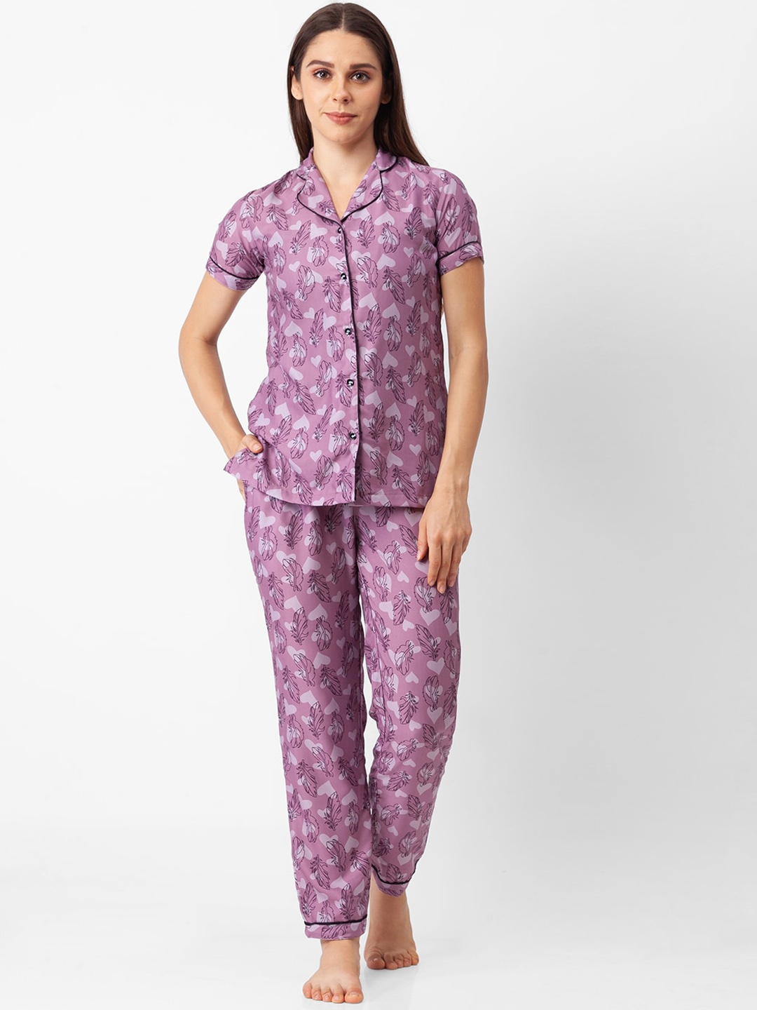

FashionRack Women Pink & White Printed Night suit