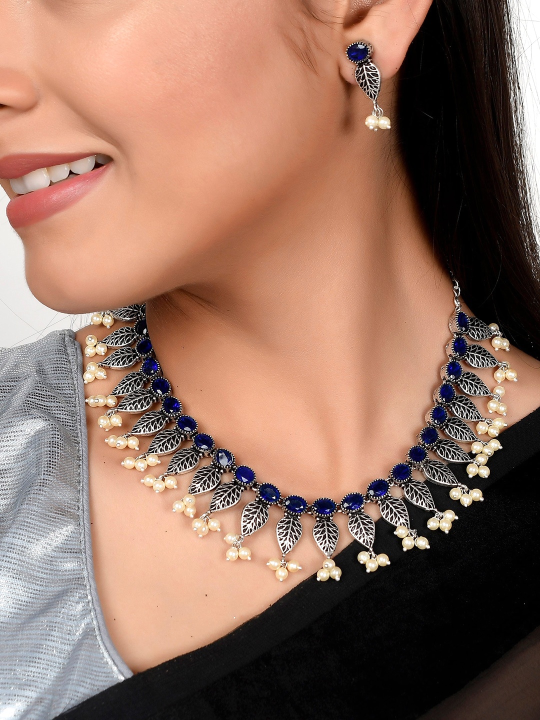 

AQUASTREET JEWELS Oxidized Silver Plated Leaf Design Blue Stone Necklace Set