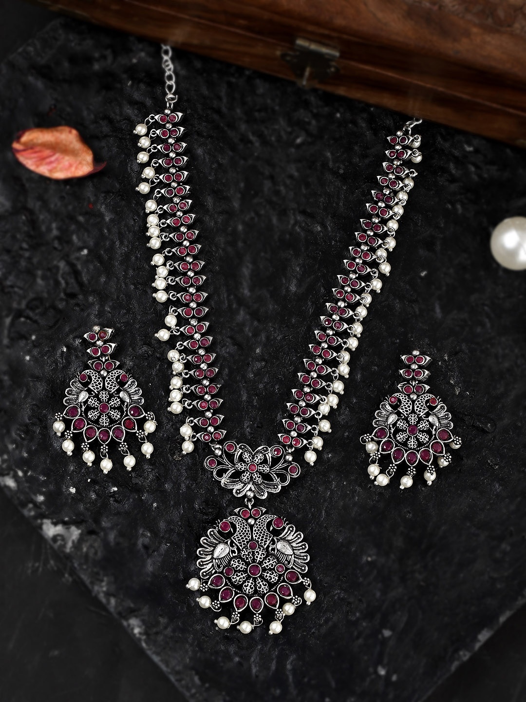 

AQUASTREET JEWELS Oxidised Silver Plated Faux Ruby Peacock Motif Necklace Set