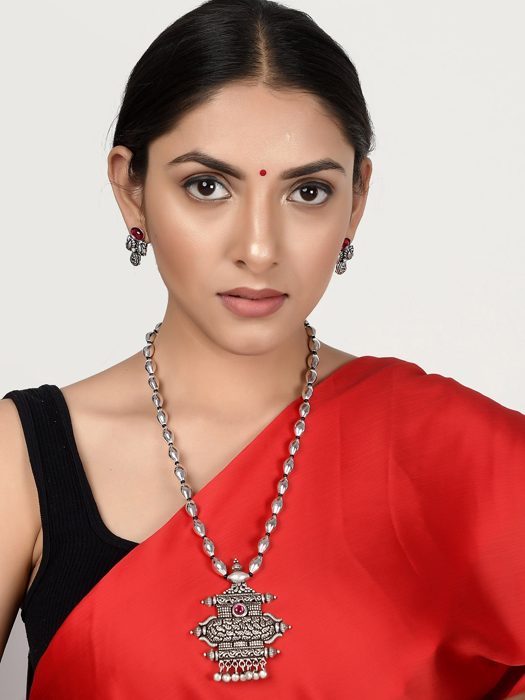 

AQUASTREET JEWELS Oxidised Silver-Plated & Red Crystal-Studded Ghungroo Jewellery Set