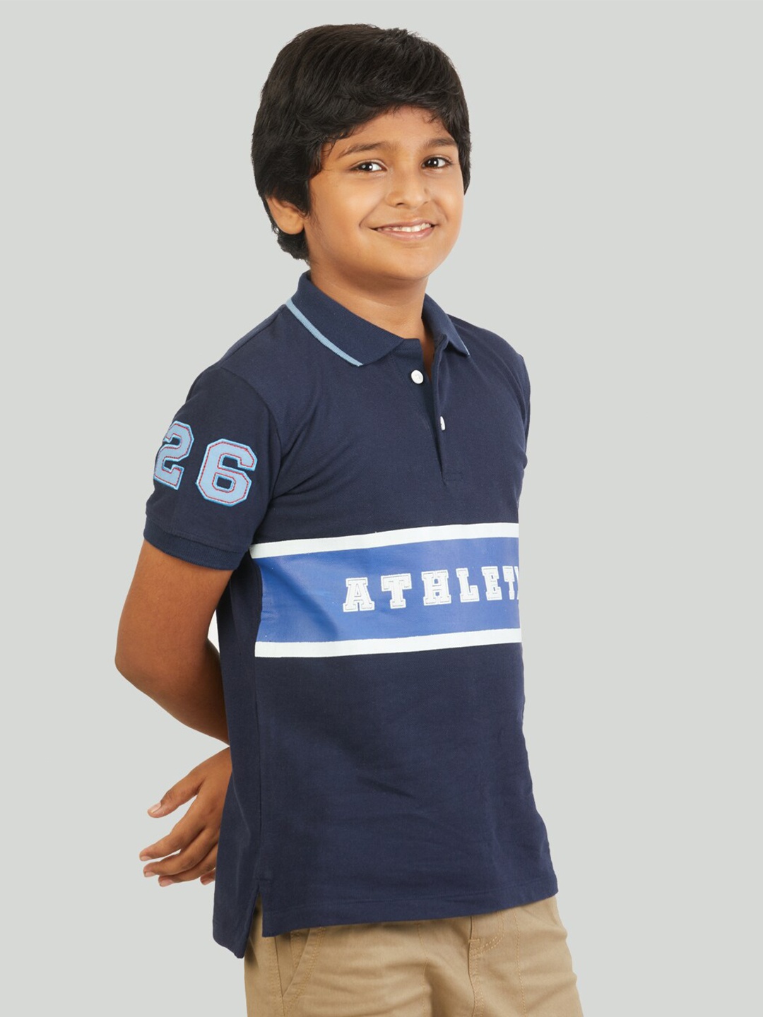 

Zalio Boys Navy Blue Printed Mandarin Collar Applique T-shirt