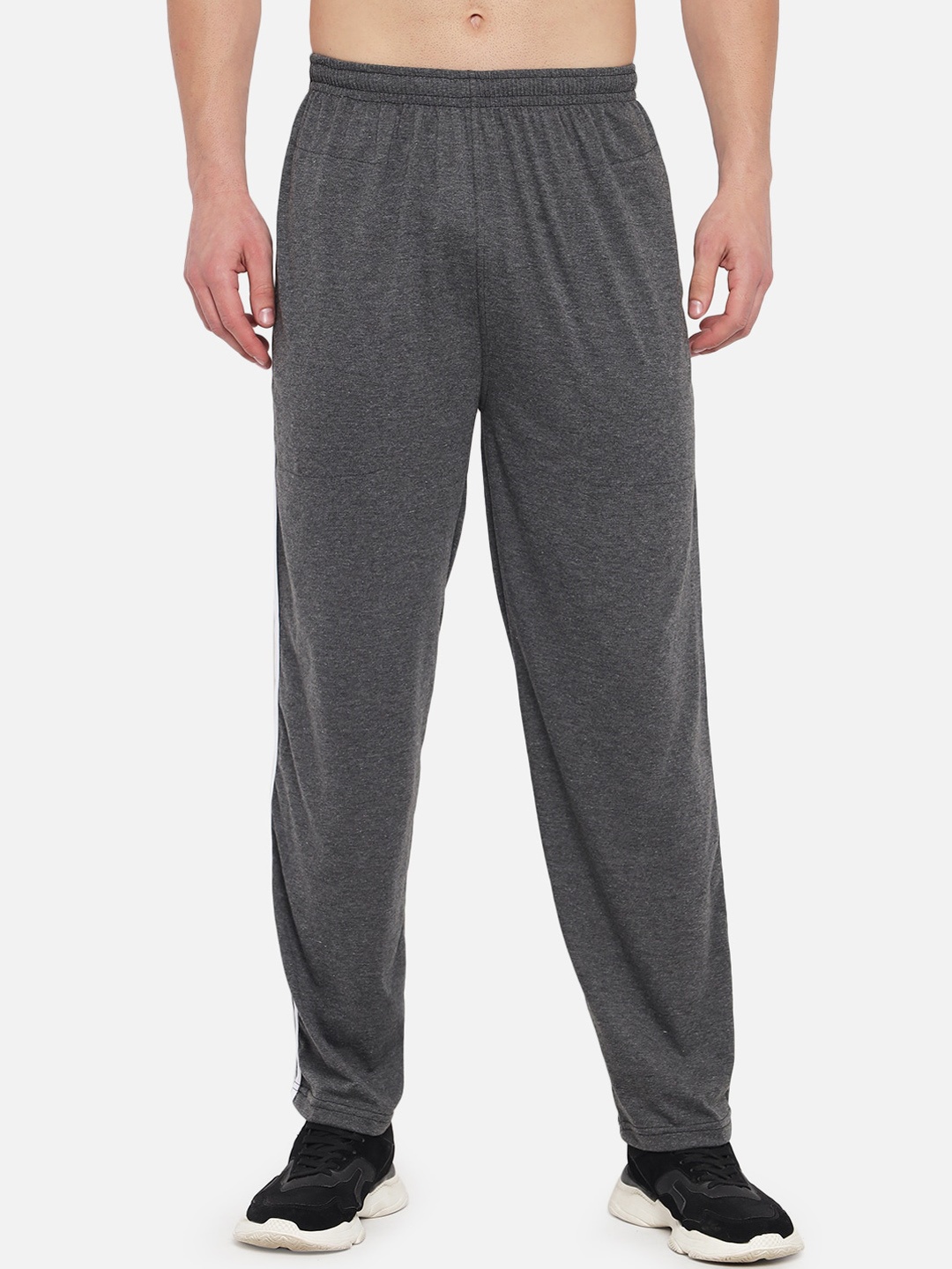 

FFLIRTYGO Men Grey Solid Pure Cotton Track Pants