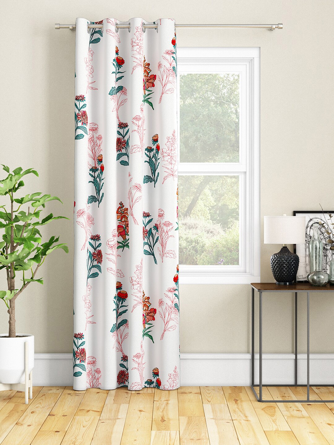 

SEJ by Nisha Gupta White & Green Floral Door Curtain