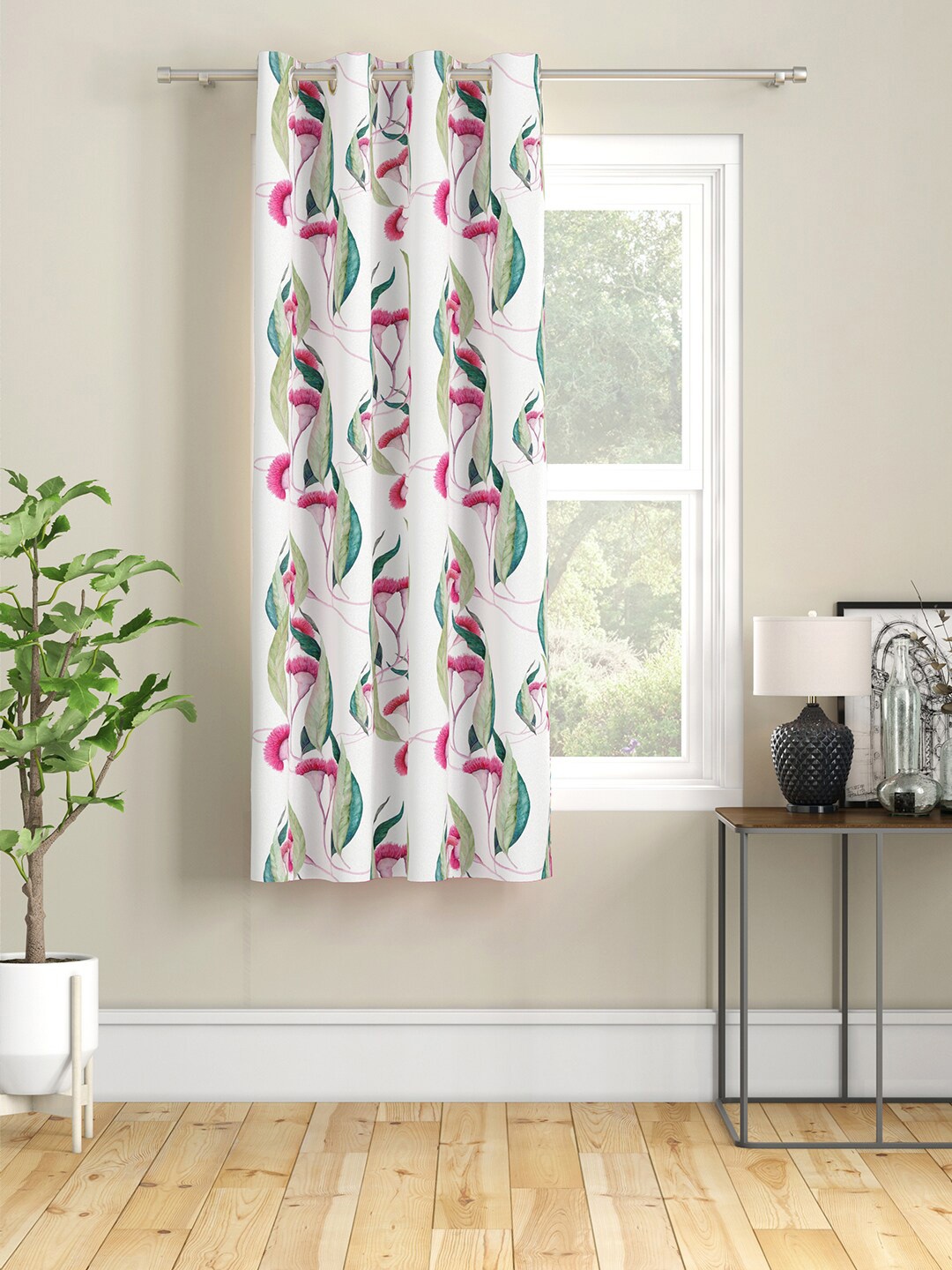 

SEJ by Nisha Gupta White & Green Floral Window Curtain