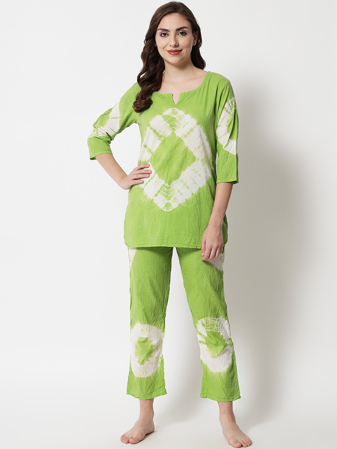 

Aujjessa Women Olive Green & White Printed Night suit