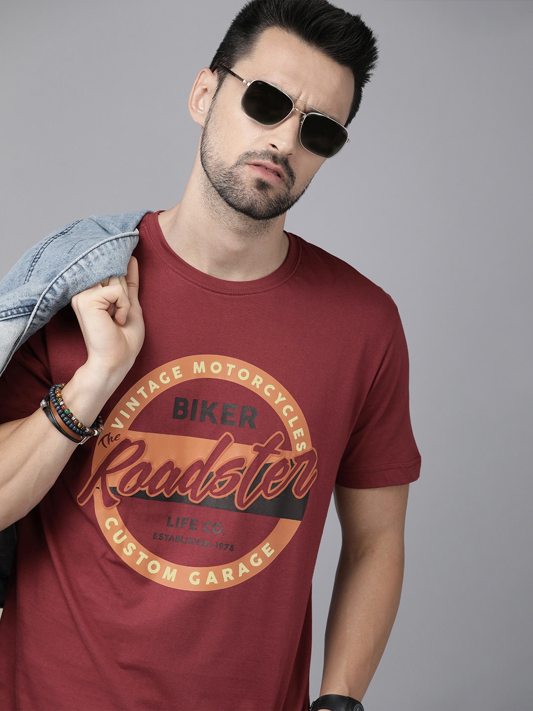 

Roadster Men Maroon & Orange Printed Pure Cotton T-shirt