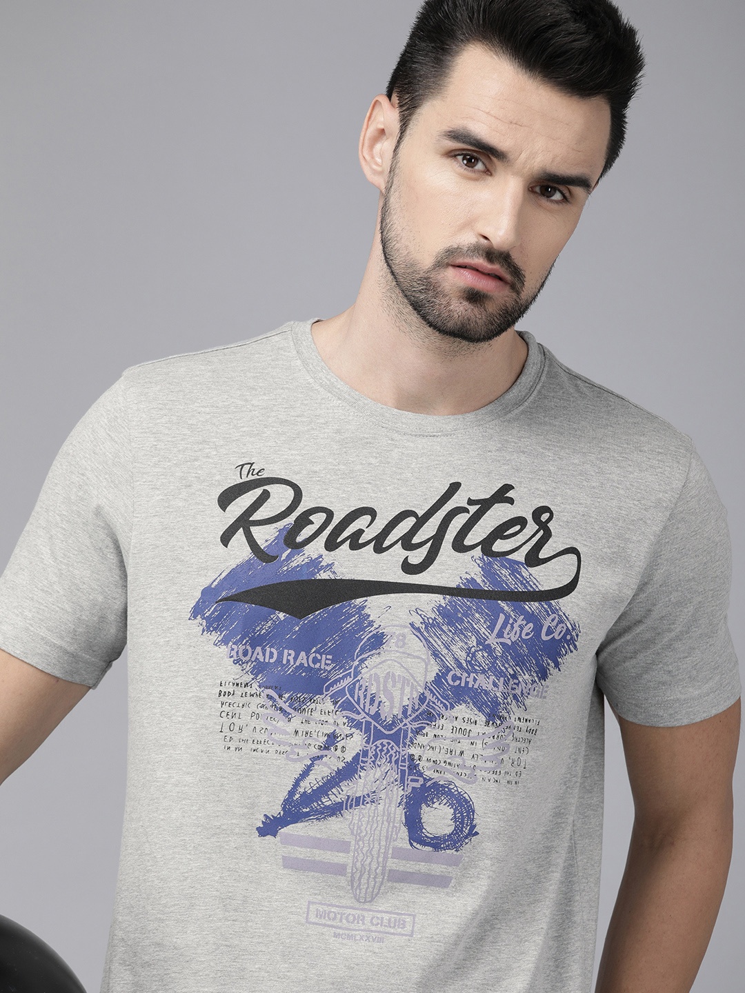 

Roadster Men Grey Melange & Blue Printed Pure Cotton T-shirt