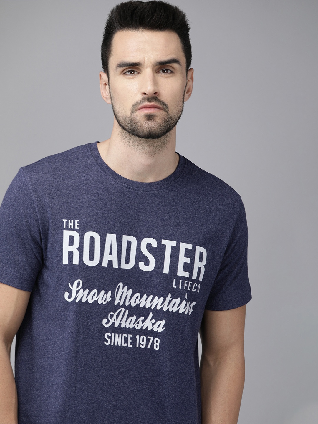 

Roadster Men Navy Blue & White Printed Pure Cotton T-shirt