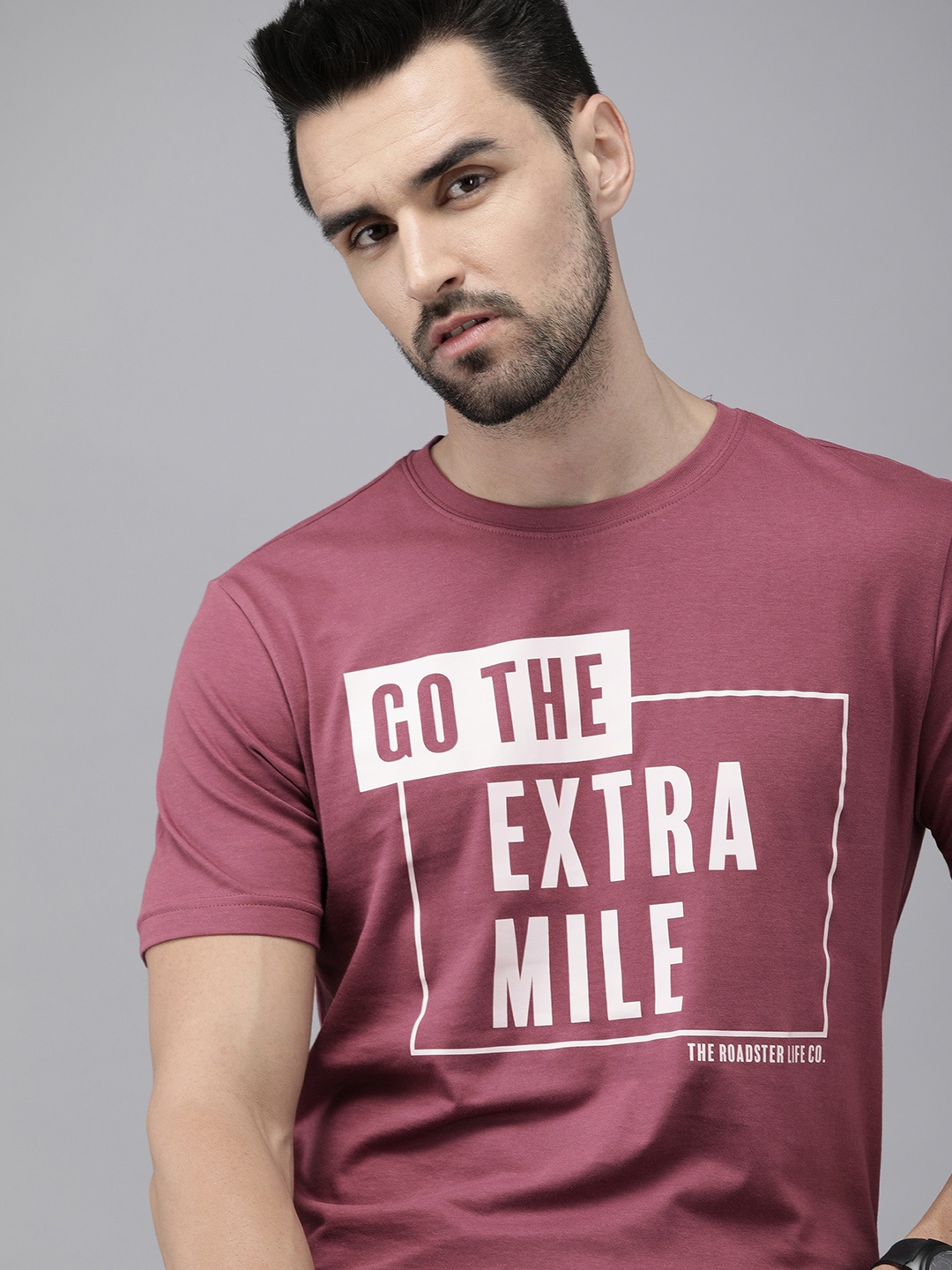 

Roadster Men Burgundy & White Typography Printed Pure Cotton T-shirt