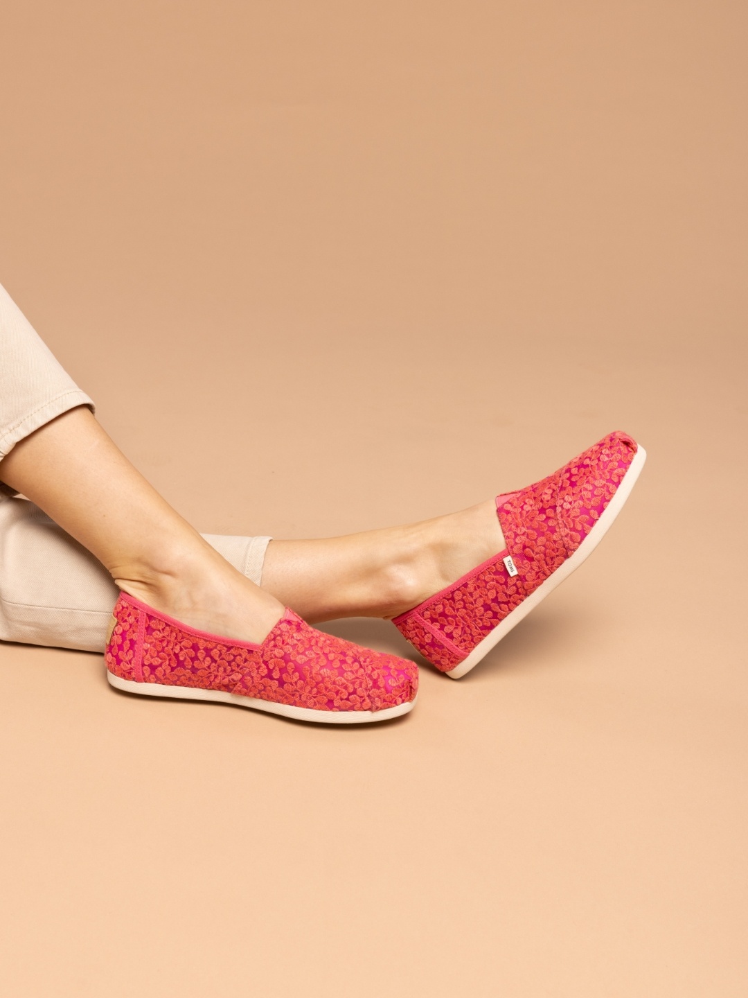 

TOMS Women Pink Botanical Lace Alpargata Slip-on Sneakers