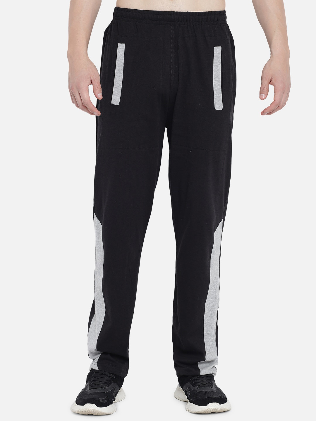 

FFLIRTYGO Men Grey Solid Comfort-Fit Pure Cotton Track Pants, Black