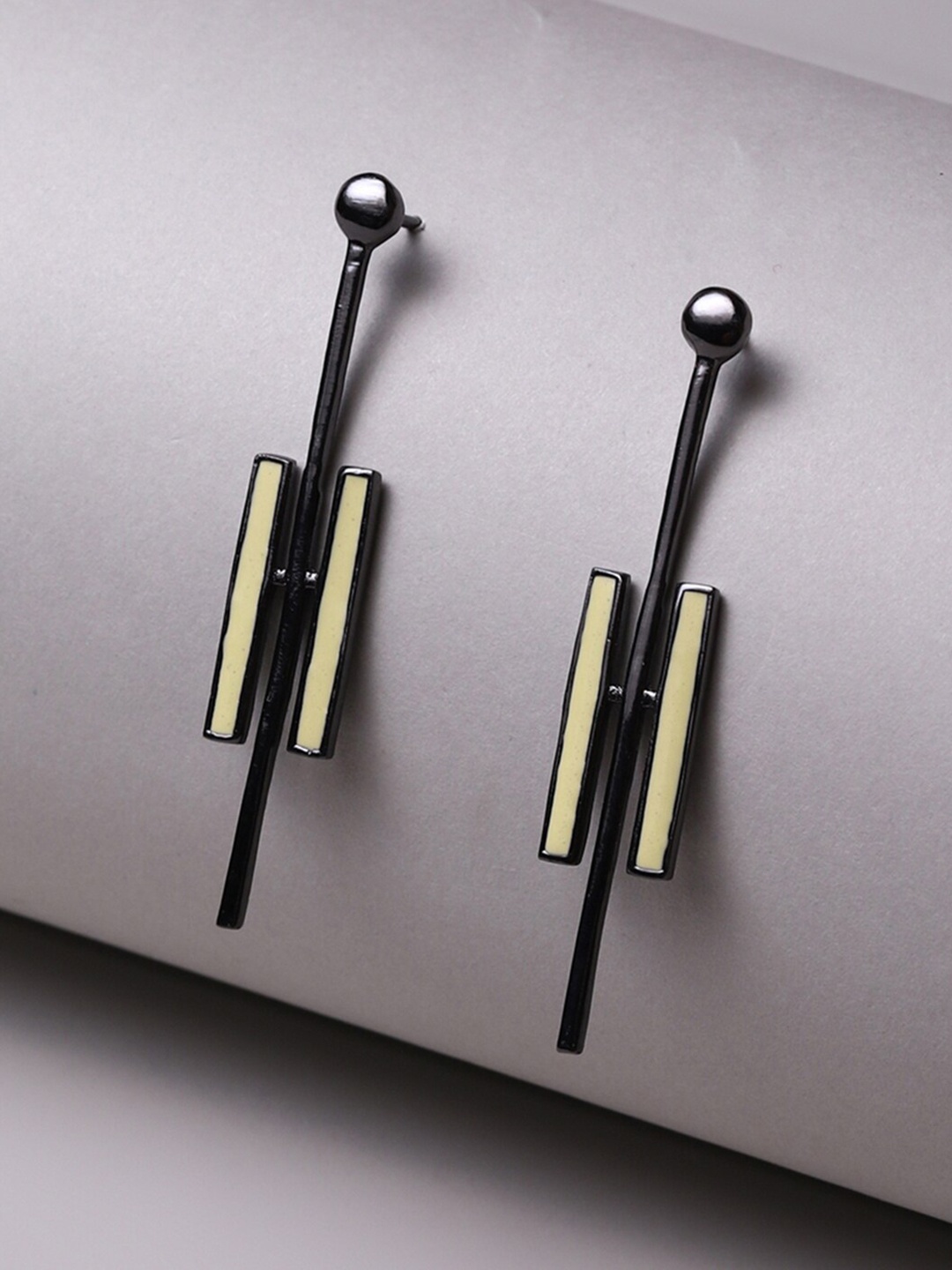 

Voylla Black Contemporary Drop Earrings