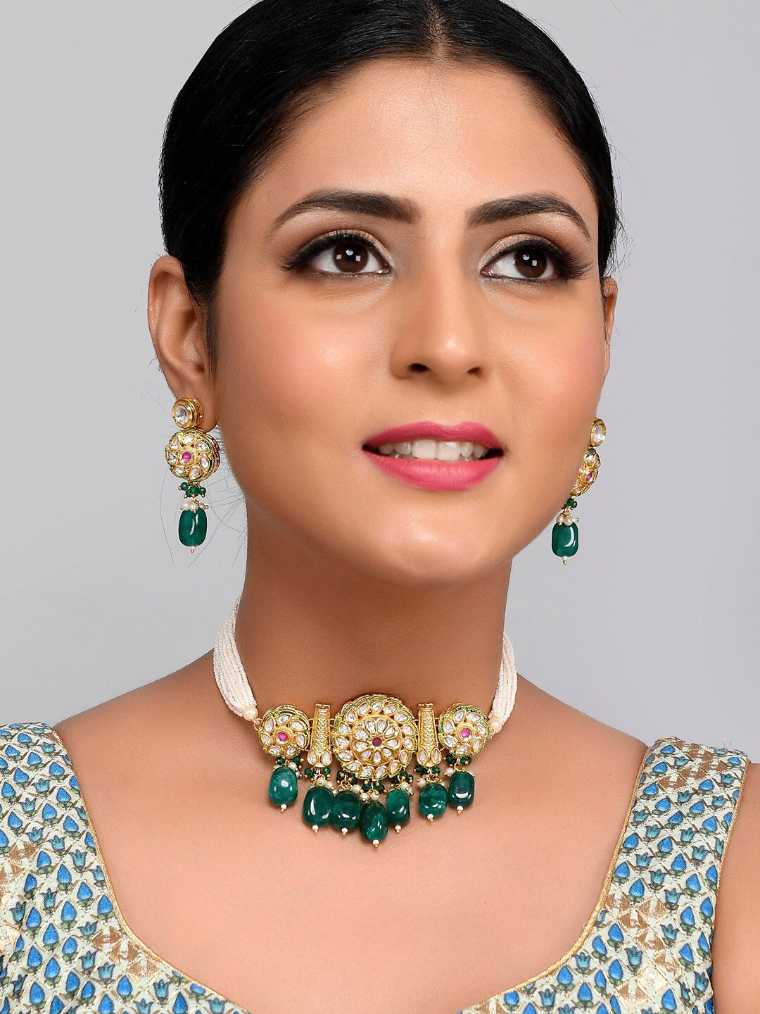 

AQUASTREET JEWELS Gold-Plated White & Green Kundan Necklace Choker Set With Stone Drops