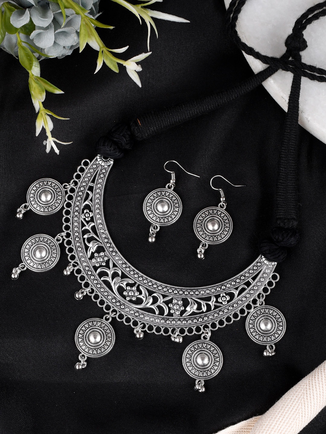 

AQUASTREET JEWELS Oxidised Silver-Plated Jewellery Set