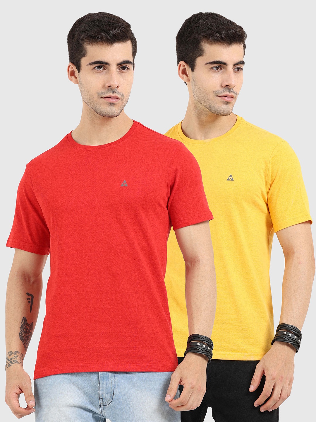 

ARDEUR Men Pack Of 2 solid Round Neck T-shirt, Multi