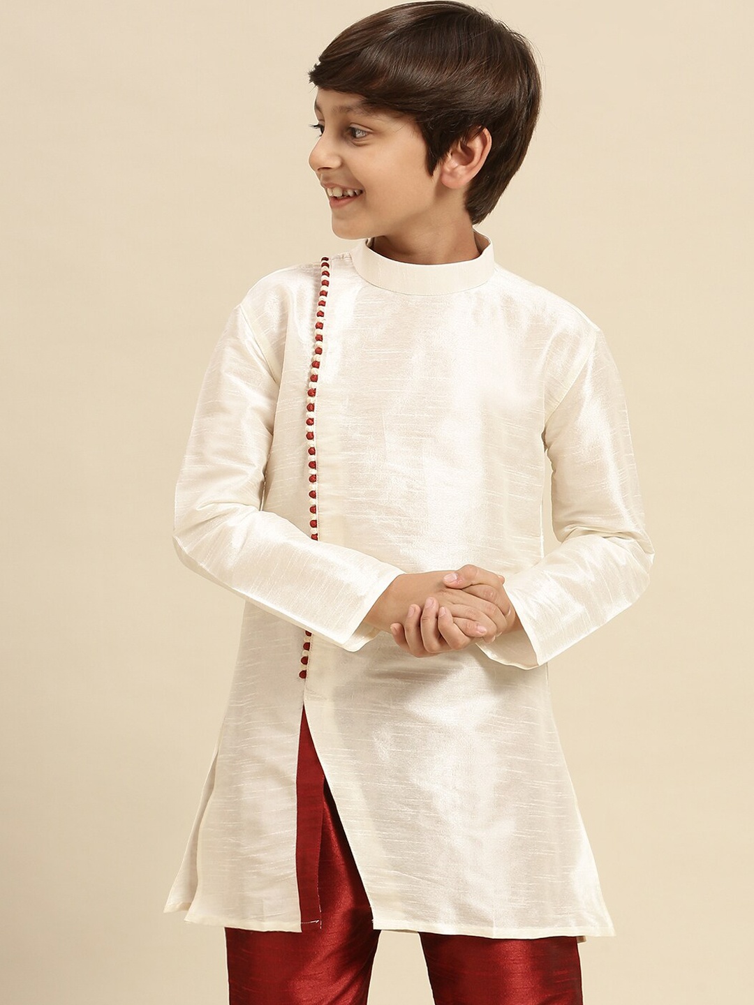 

Sanwara Boys Cream-Coloured Thread Work Kurta