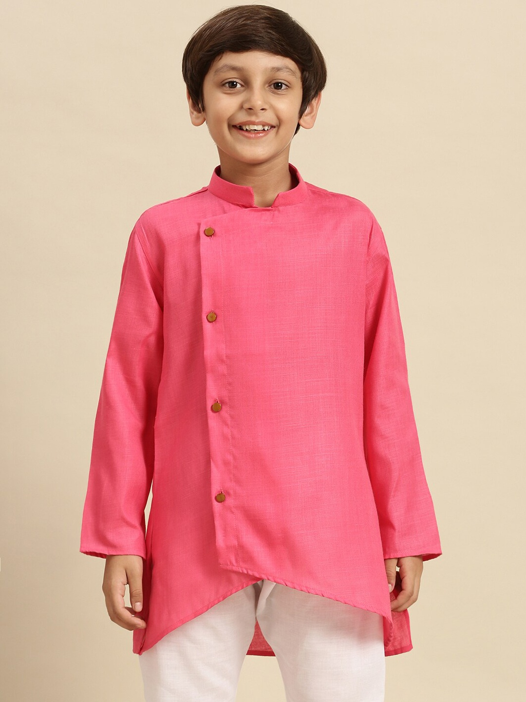 

Sanwara Boys Pink Cold-Shoulder Sleeves Thread Work Pastels Kurta