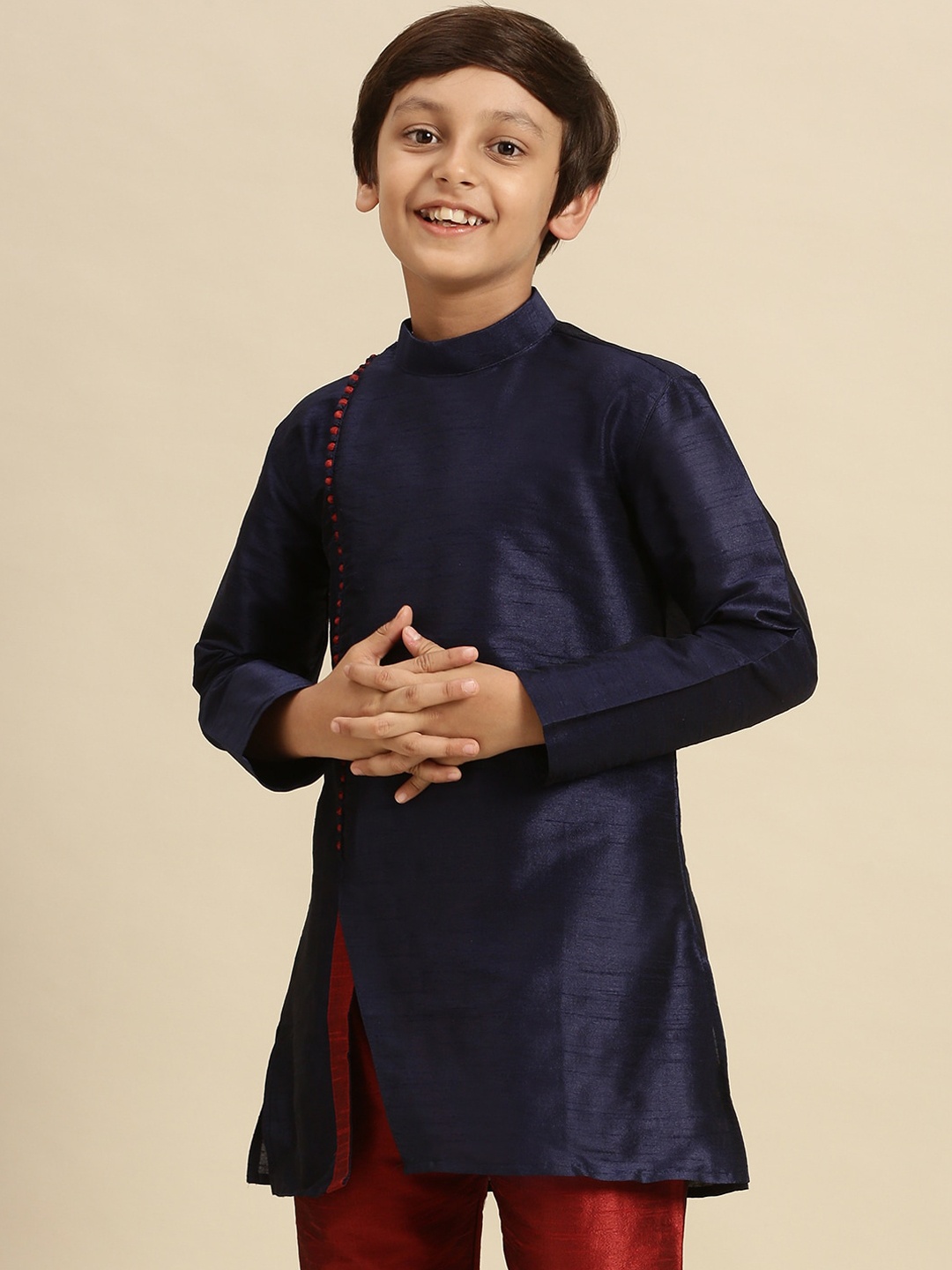 

Sanwara Boys Blue Thread Work Kurta