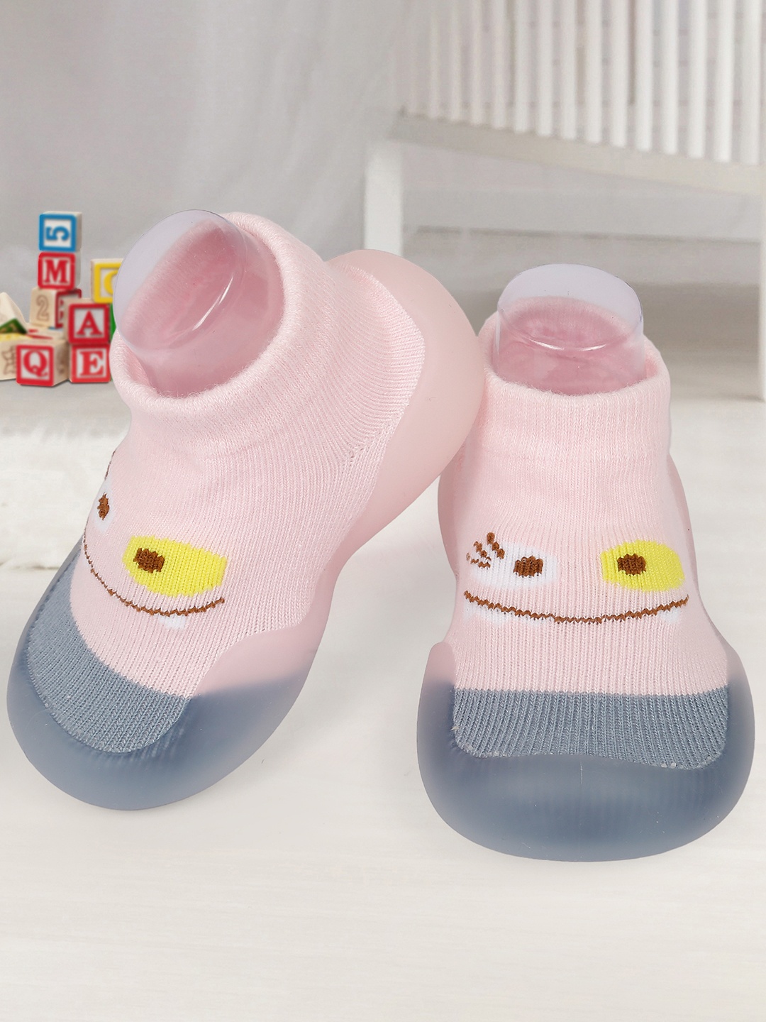 

Baby Moo Unisex Kids Pink Woven Design Fashion