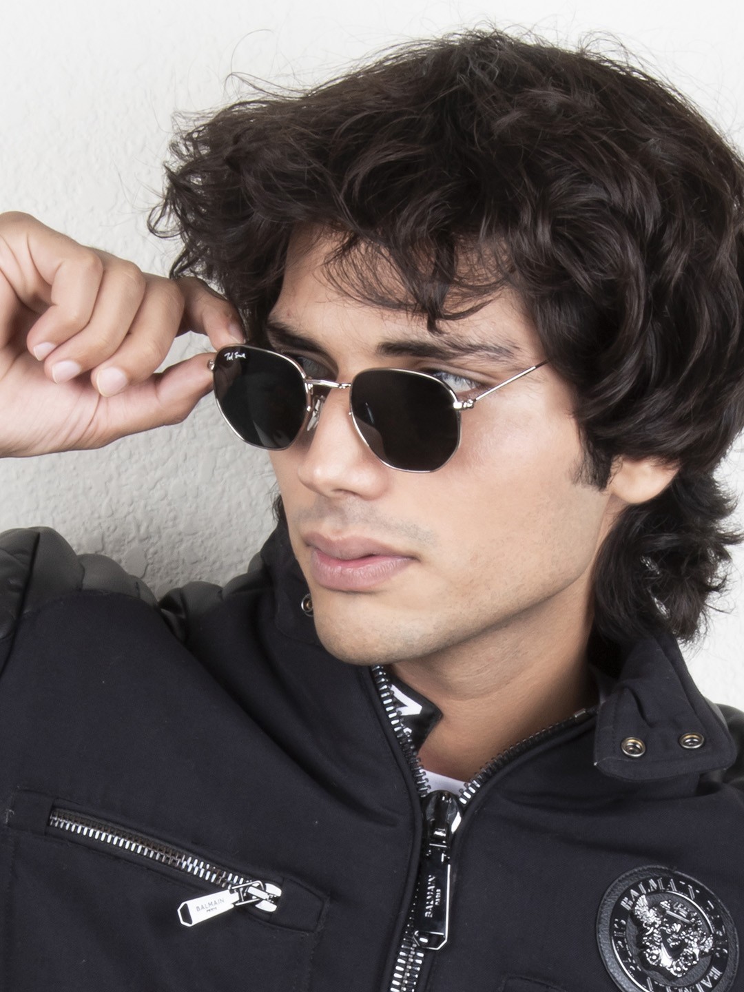 

Ted Smith Unisex Grey Lens & Silver-Toned Wayfarer Sunglasses with UV Protected Lens