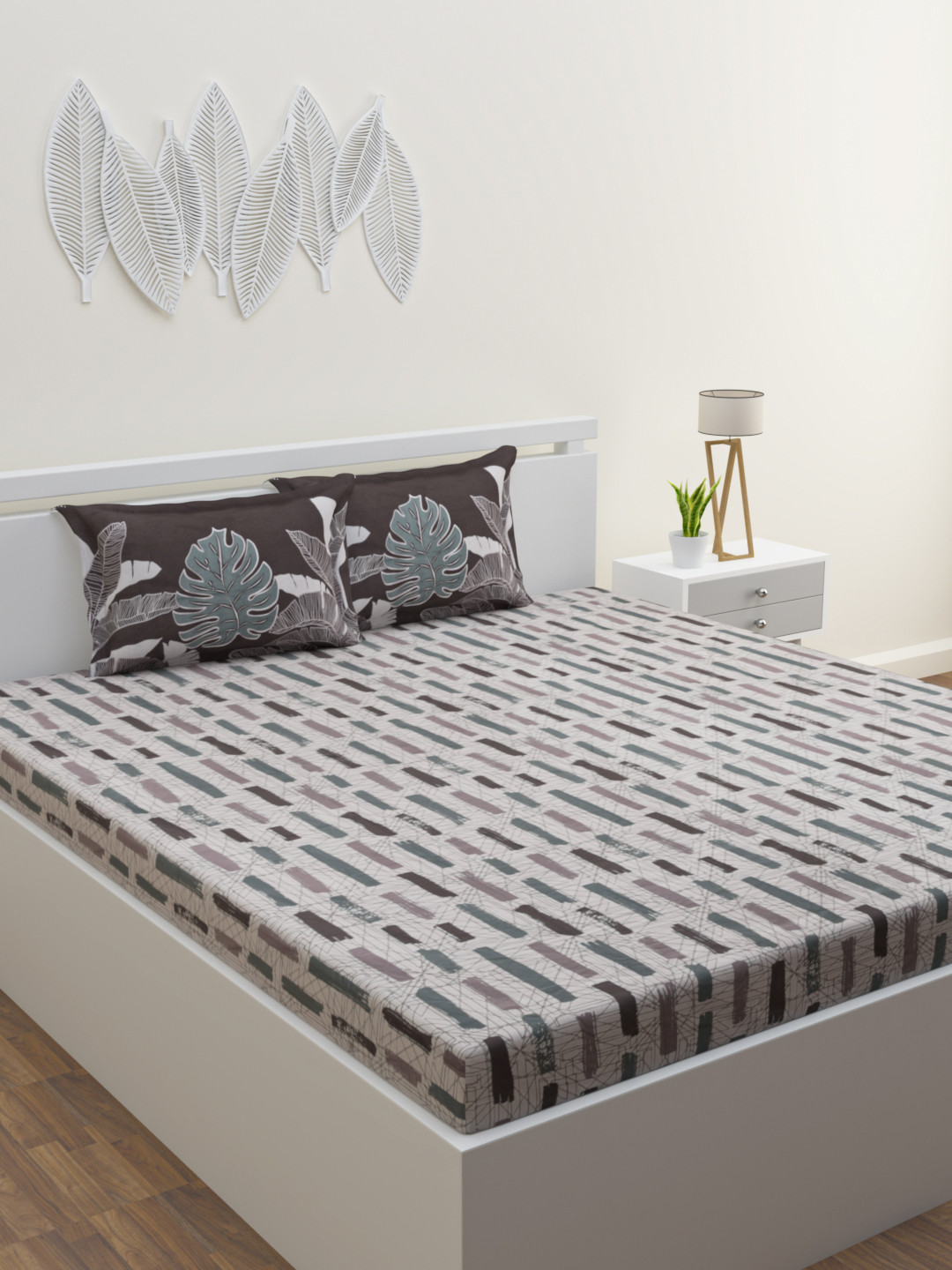 

ROMEE Silver-Toned & Green Geometric 160 TC Cotton King Bedsheet with 2 Pillow Covers