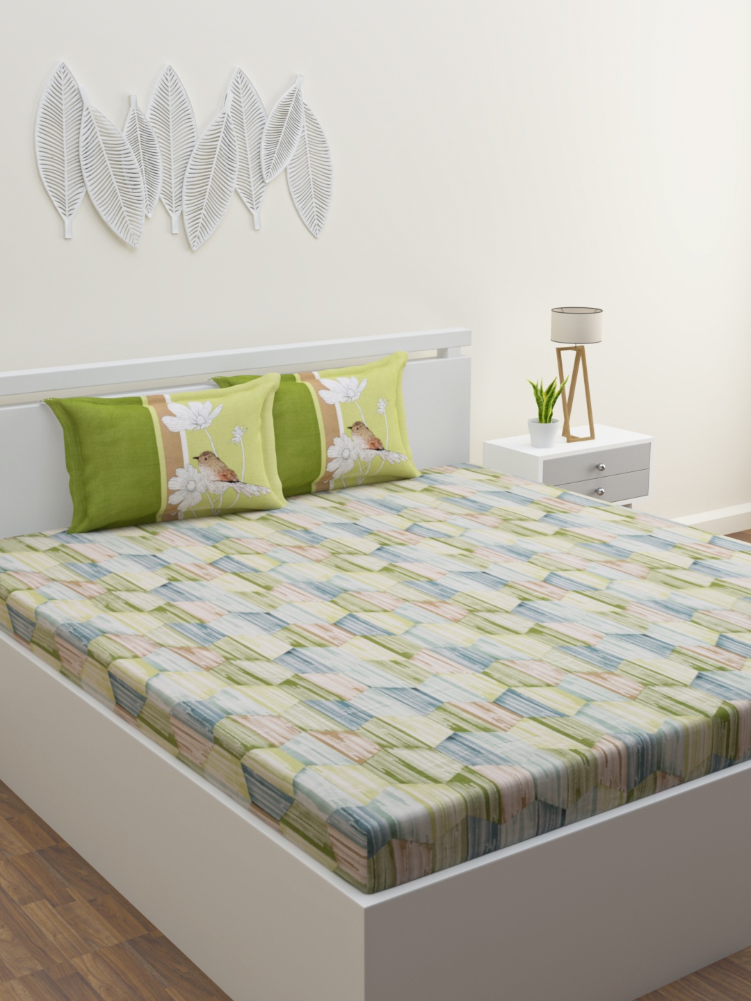 

ROMEE Blue & Green Geometric 160 TC King Bedsheet with 2 Pillow Covers