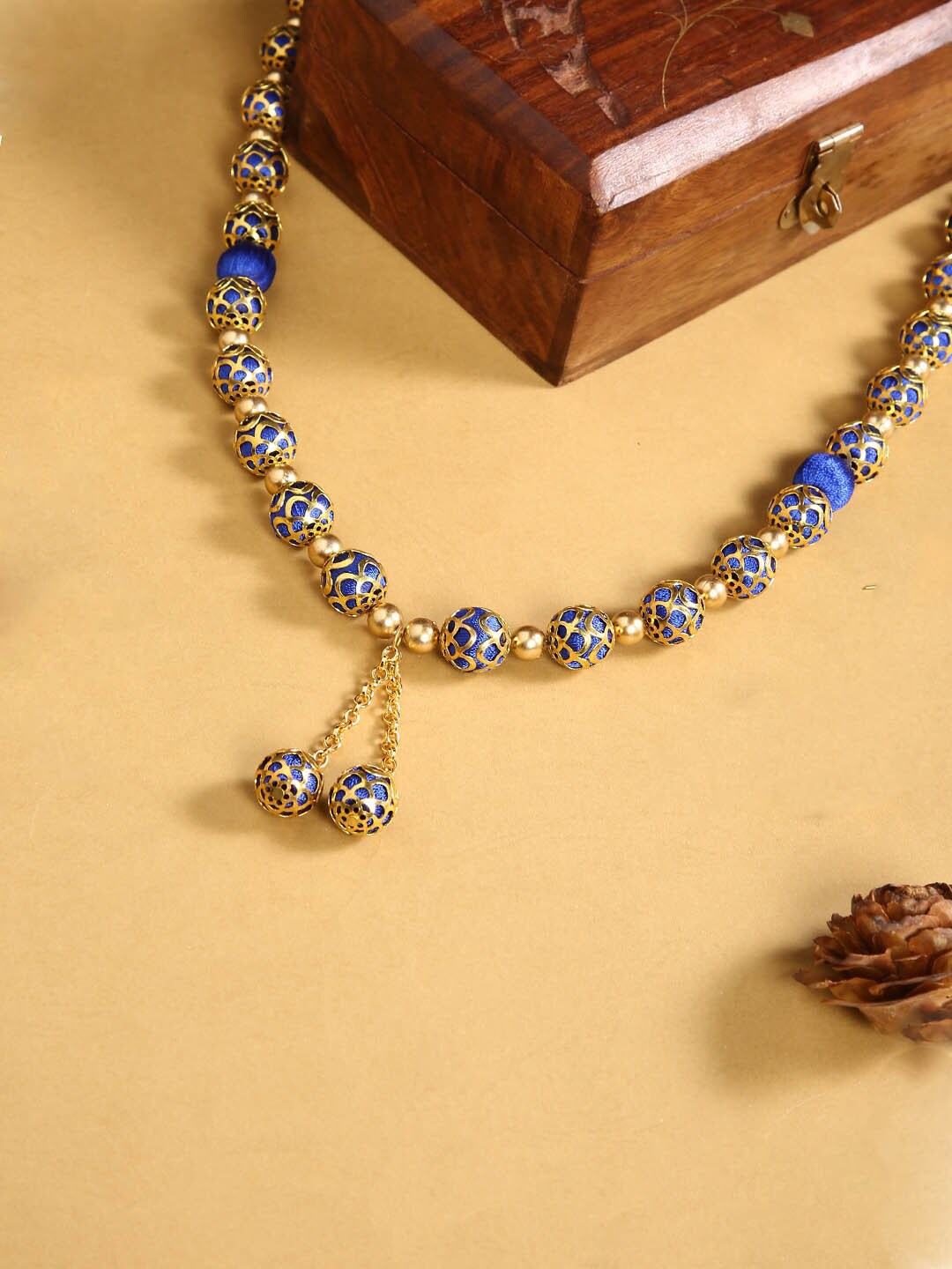 

AKSHARA Blue & Gold-Toned German Silver Gold-Plated Handcrafted Necklace