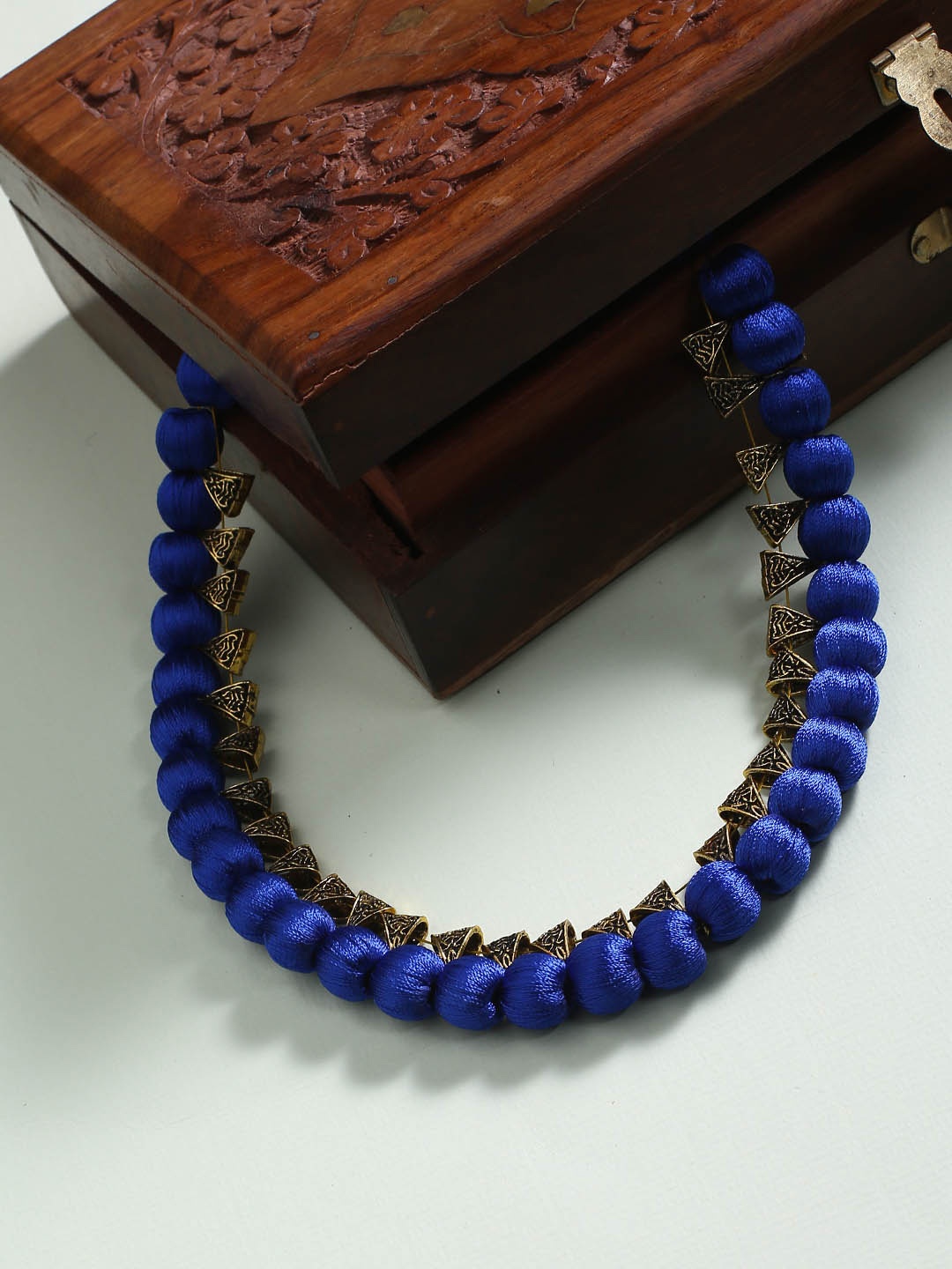 

AKSHARA Blue & Gold-Toned German Silver Gold-Plated Handcrafted Necklace