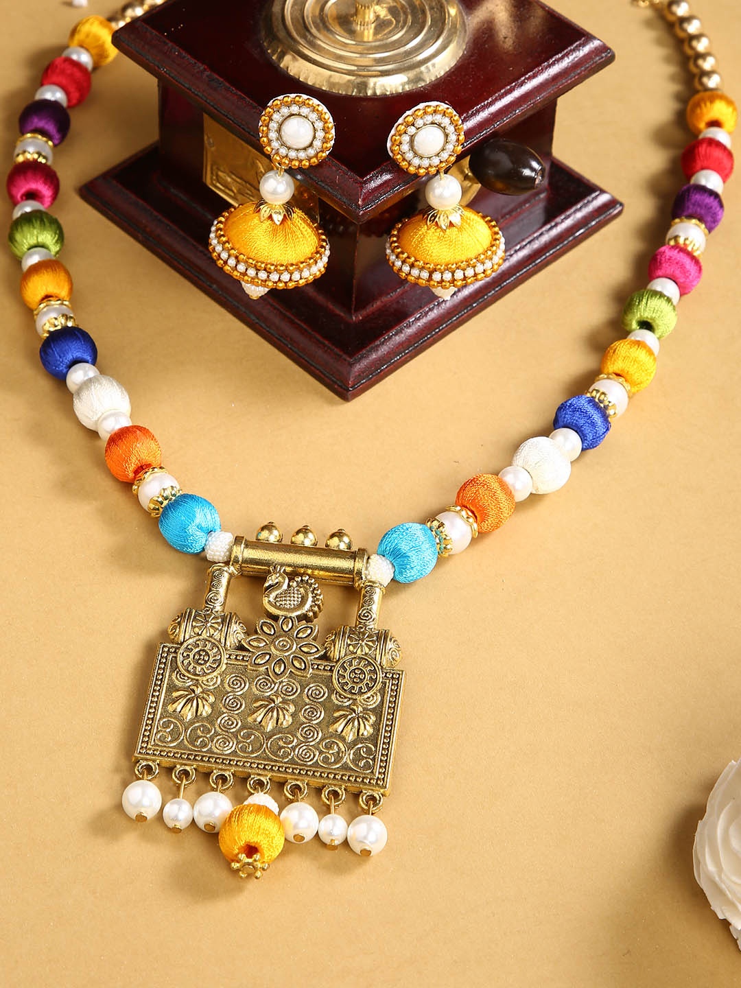 

AKSHARA Women Gold- Plated Handcrafted Brass-Plated Jewellery Set