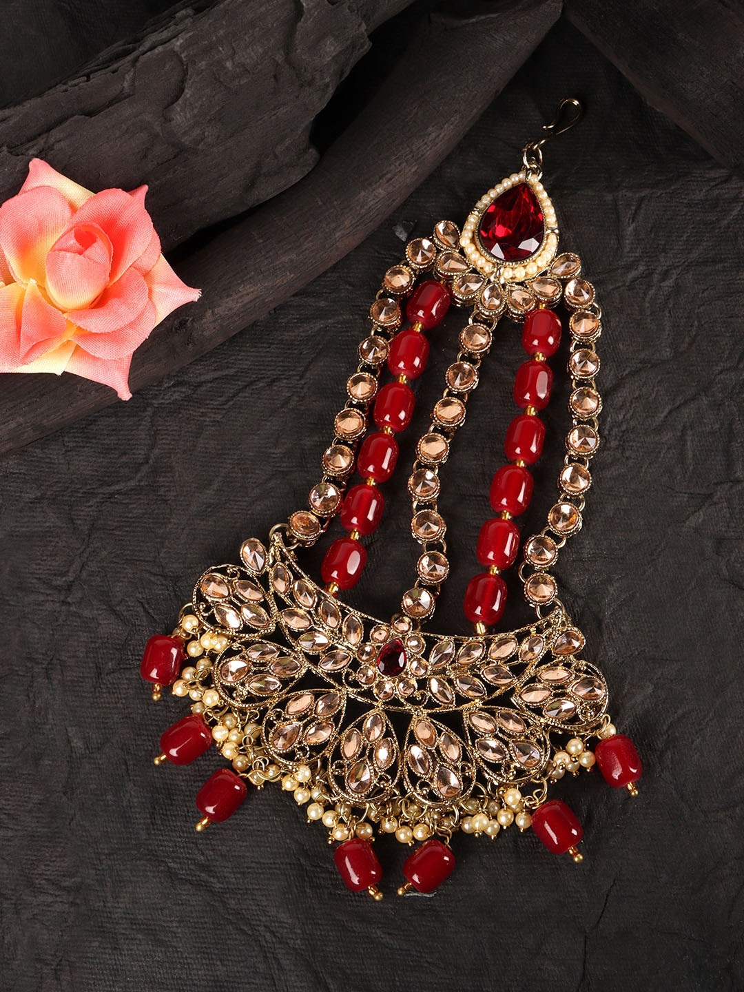 

JEWELS GEHNA Gold-Plated & Red Kundan-Studded & Pearl Beaded Jhumar Passa