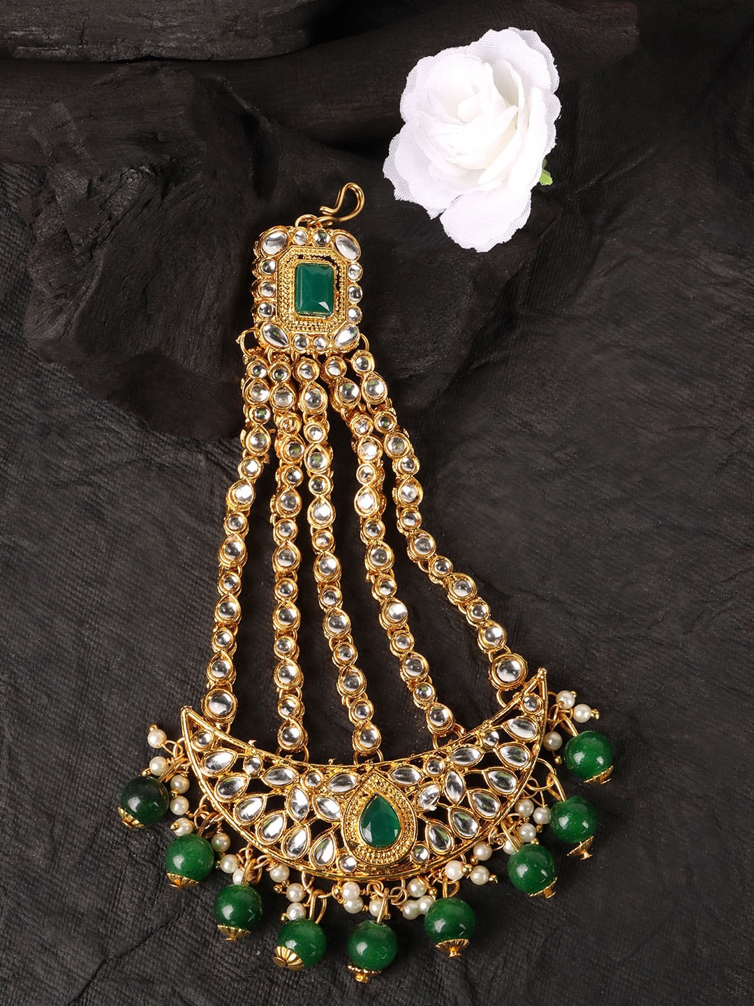 

JEWELS GEHNA Gold Plated Green & Beige Kundan-Studded & Beaded Jhumar