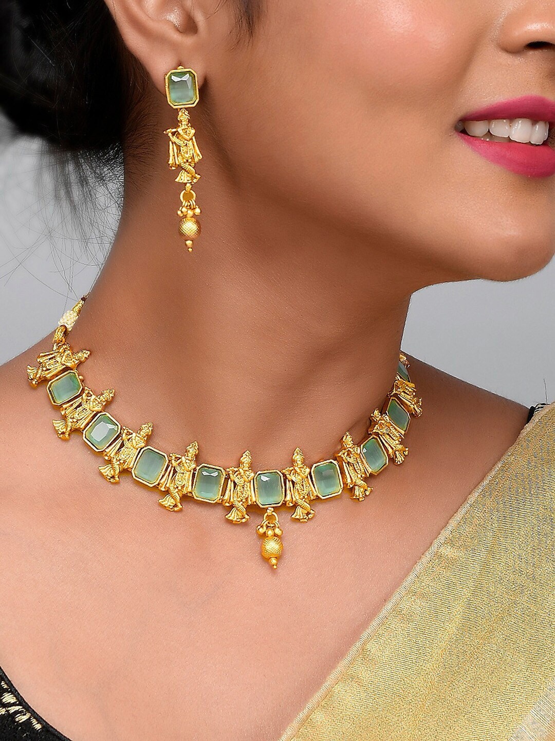 

AQUASTREET JEWELS Gold-Plated & Green Krishna Design Necklace set