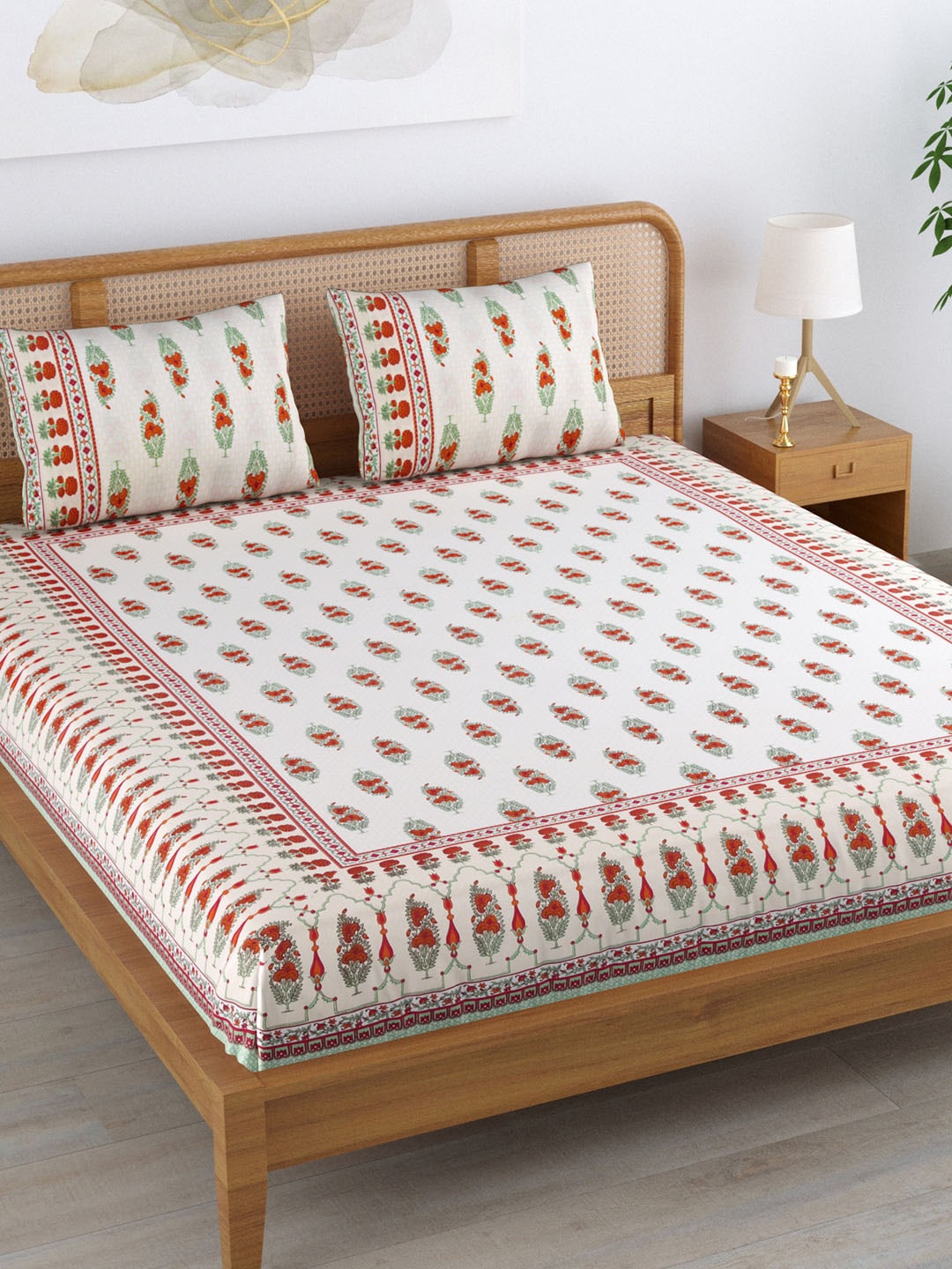 

Clasiko Unisex Yellow Bedsheets