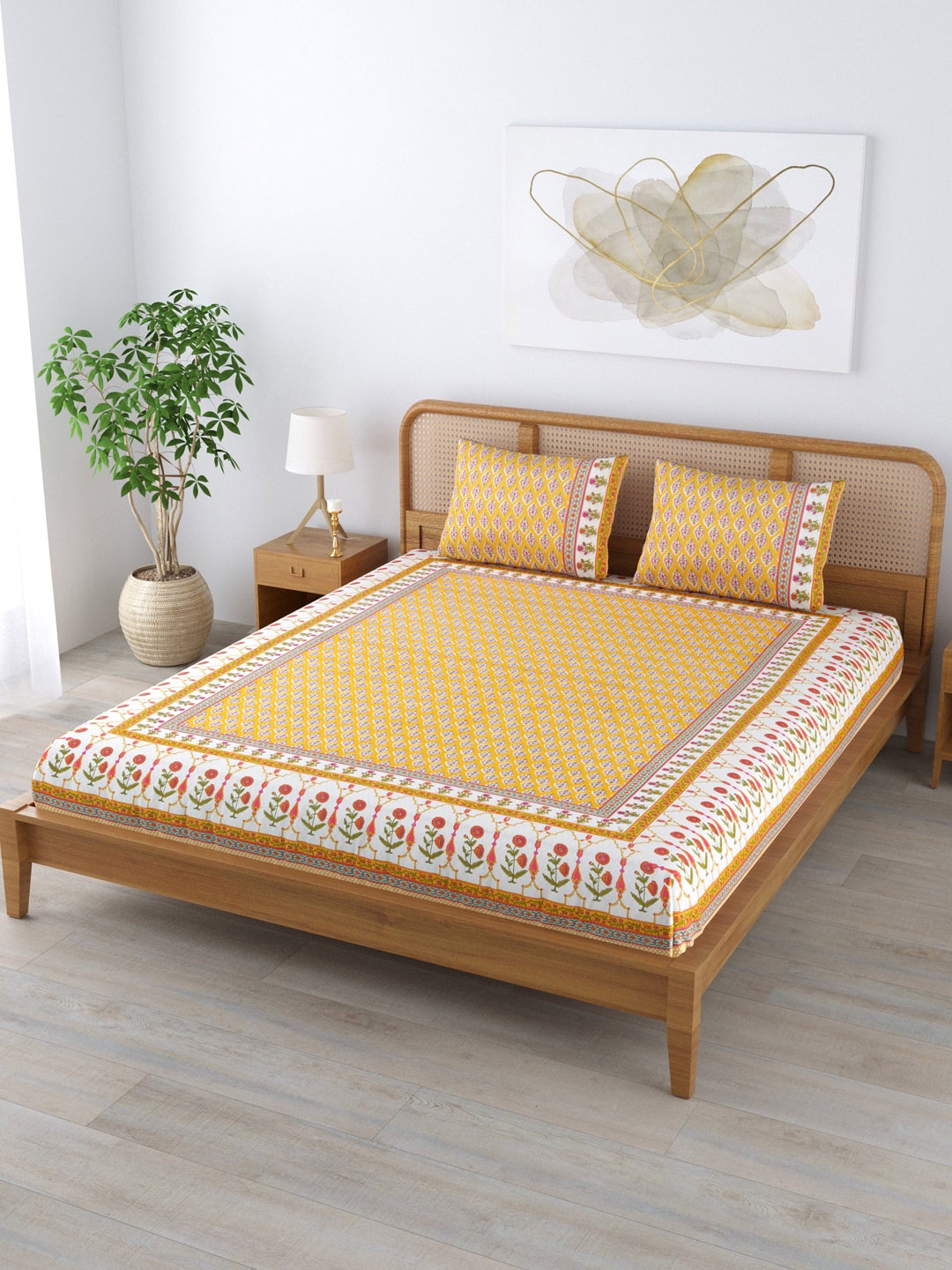 

Clasiko Unisex Yellow Bedsheets